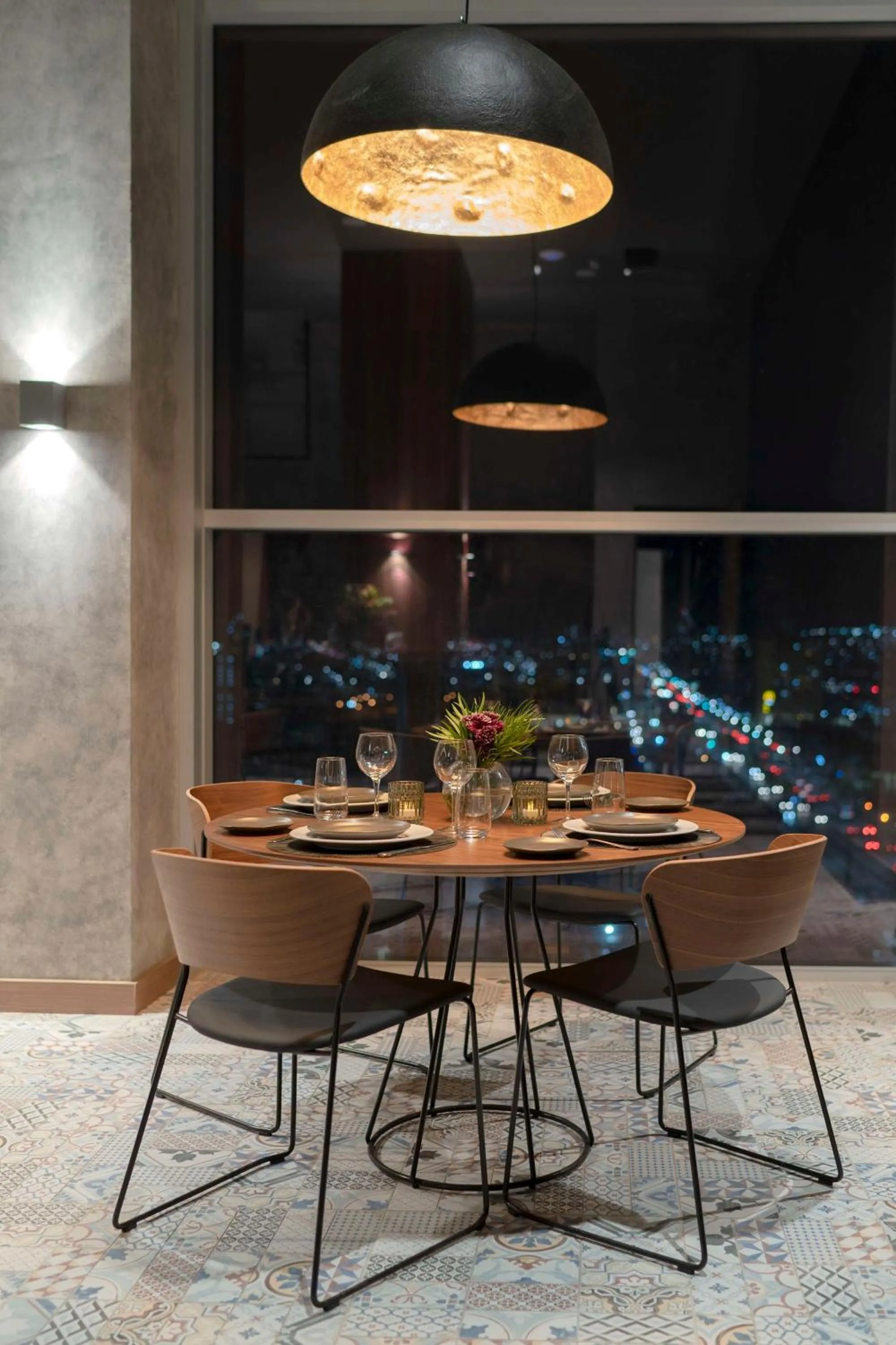 Restaurant/places to eat in NH Iquique Pacifico