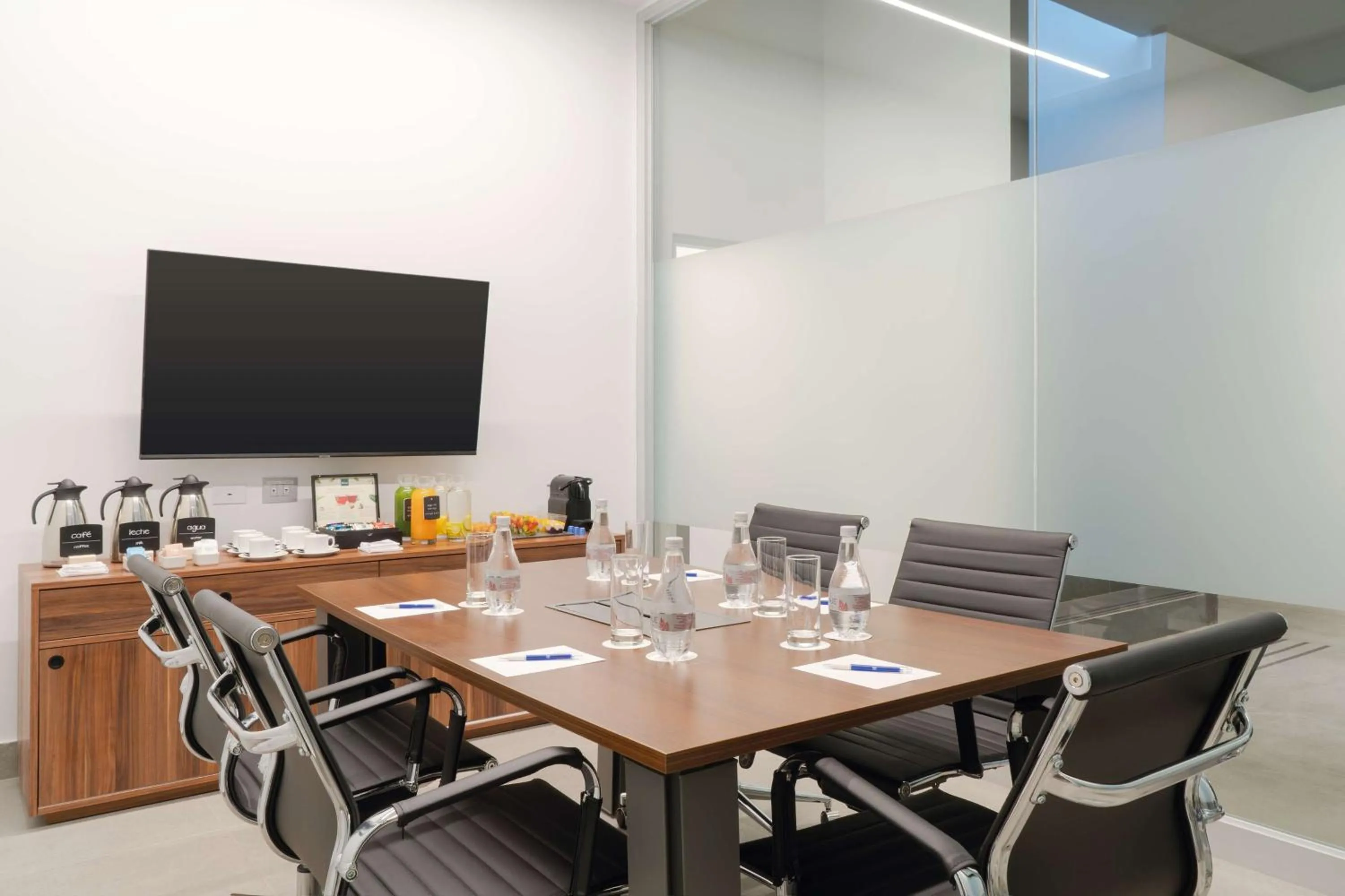 Meeting/conference room in NH Iquique Pacifico