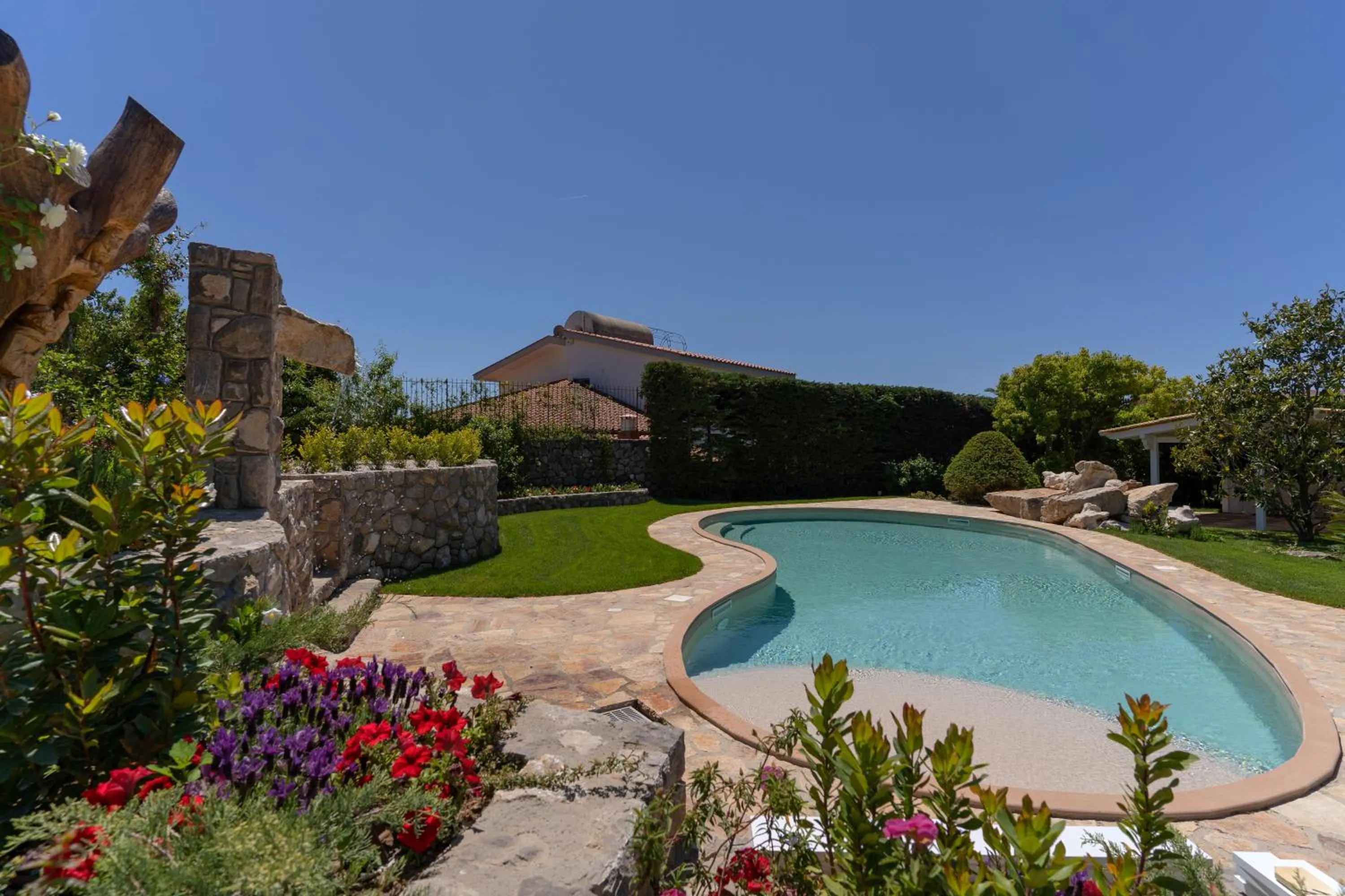 Pool view in Estate4home - Resort Ravenna