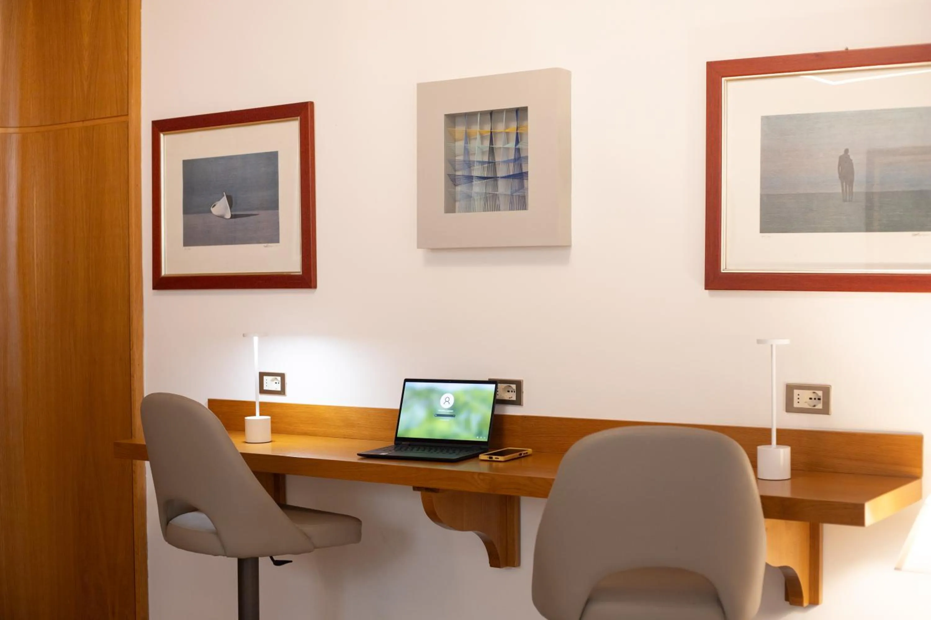Seating area in Hotel L'Approdo