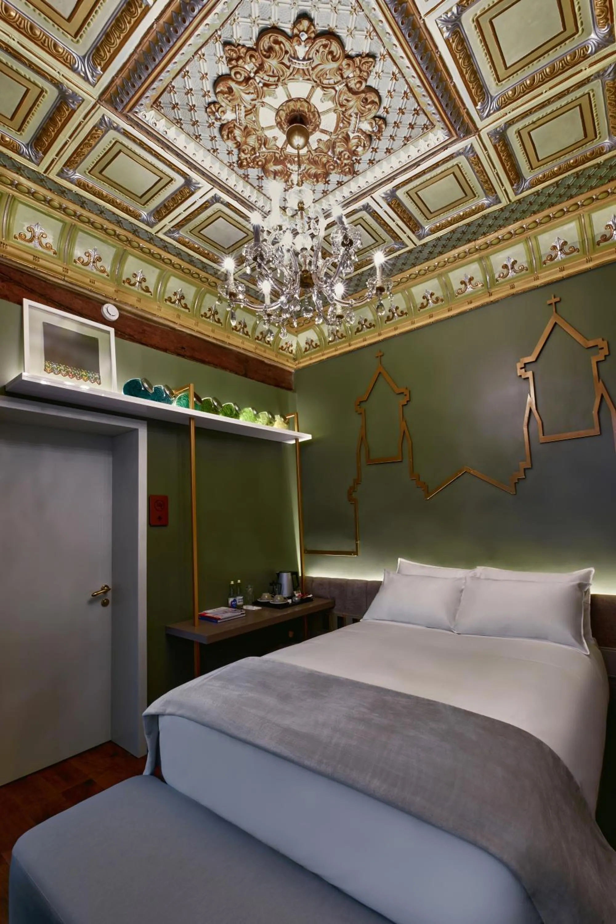 Bed in Casa Firenza Hotel & Suites Boutique