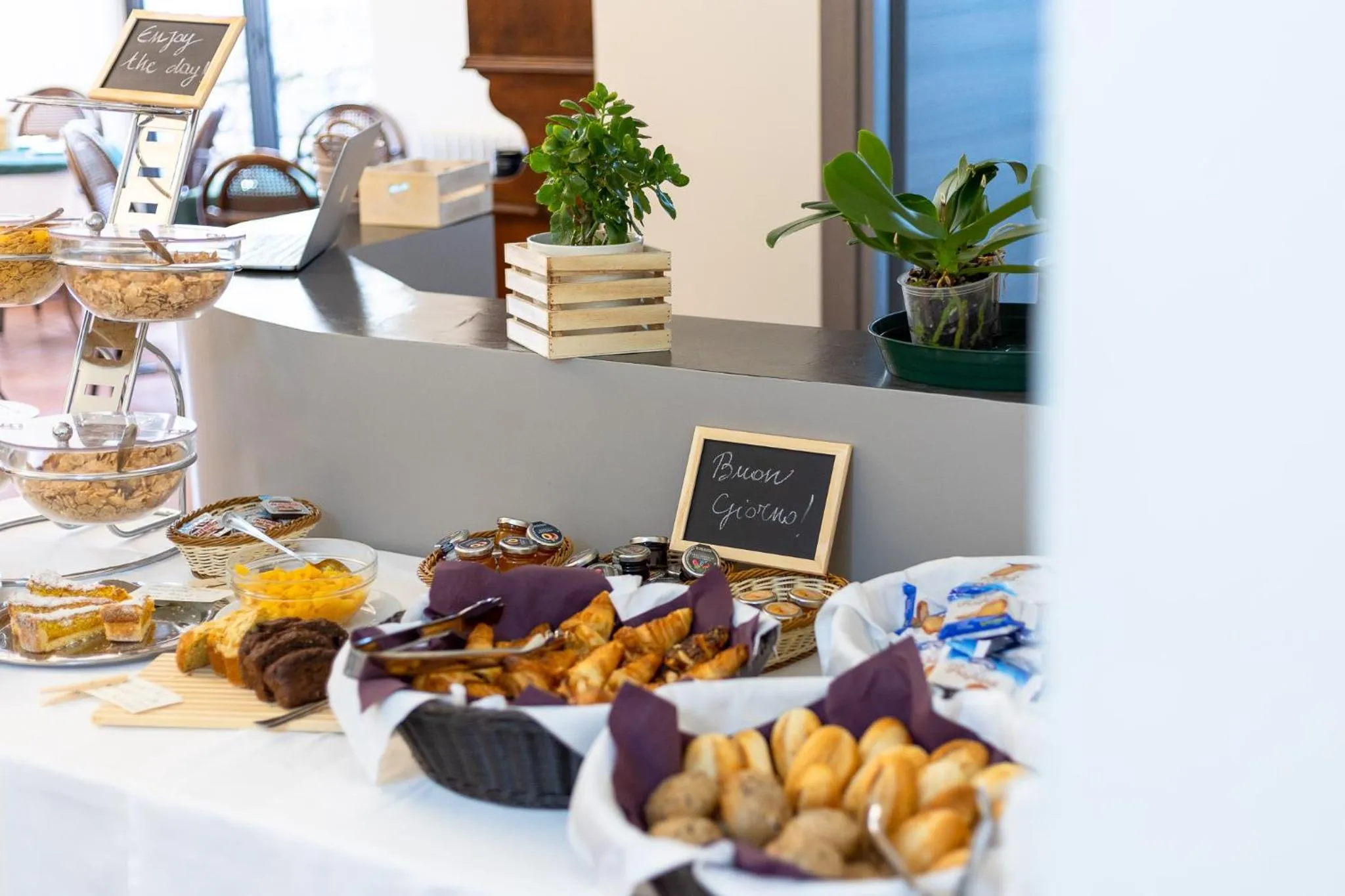 Food in Hotel Villa Bonelli