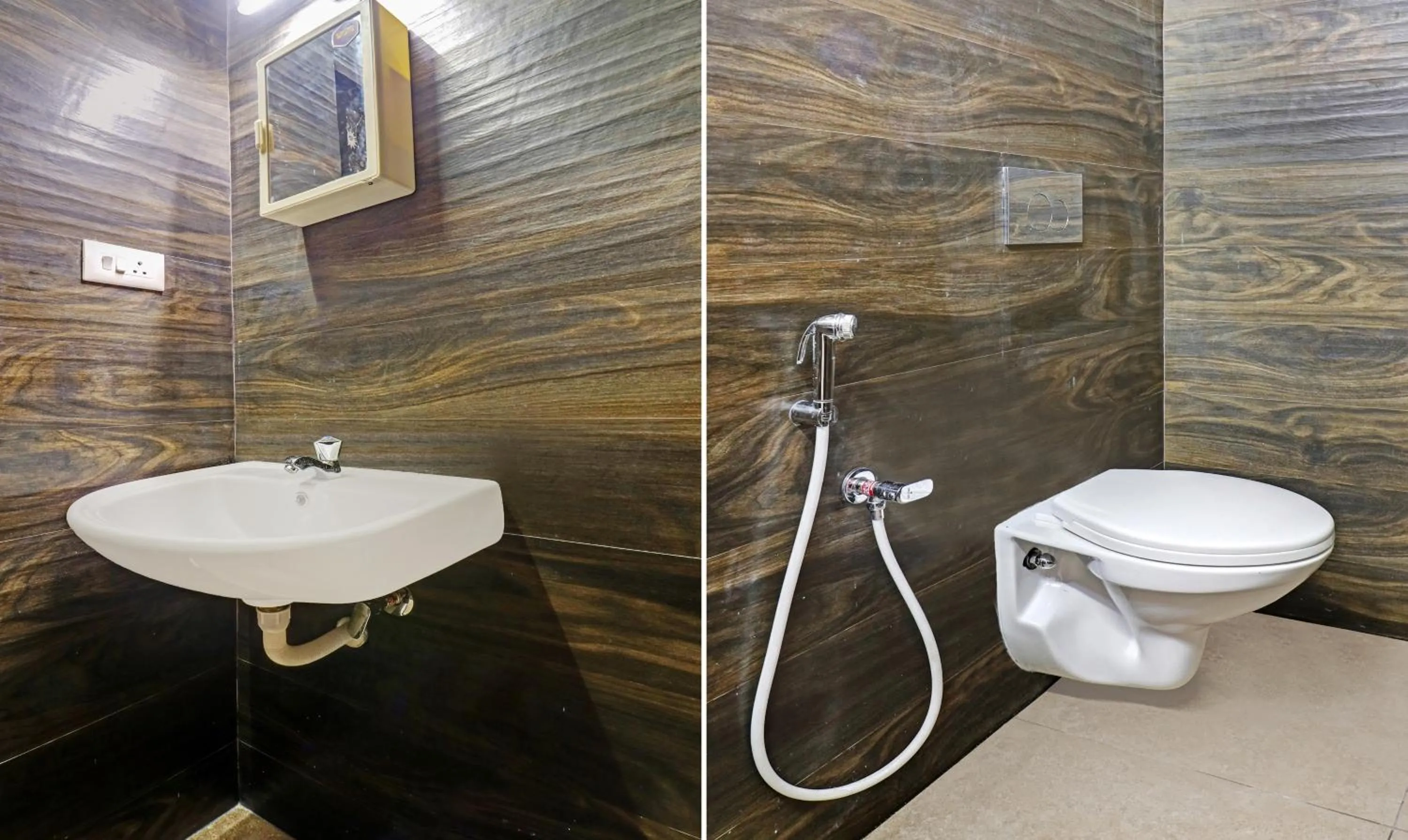 Toilet in Itsy Hotels Palm Grove By D2V