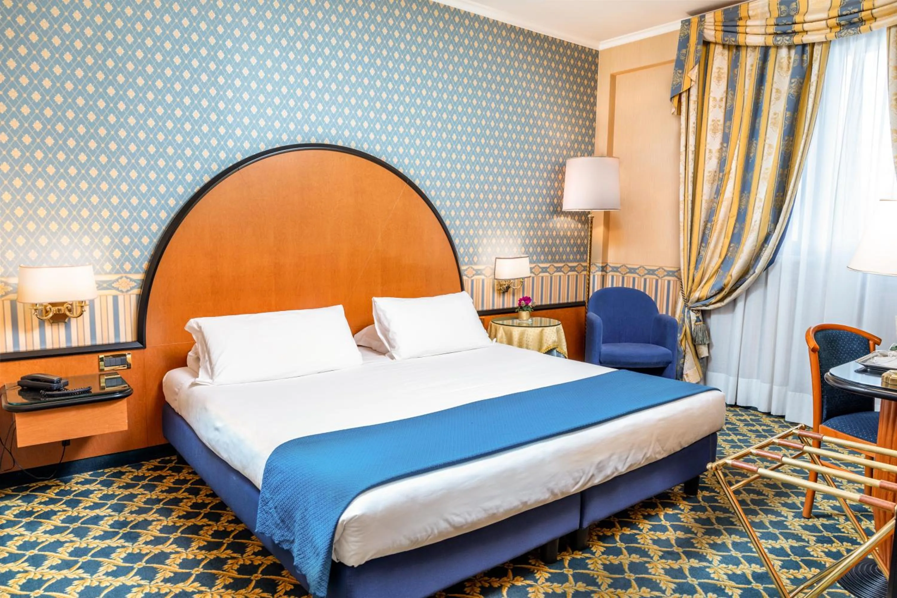 Bed in Hotel Principe