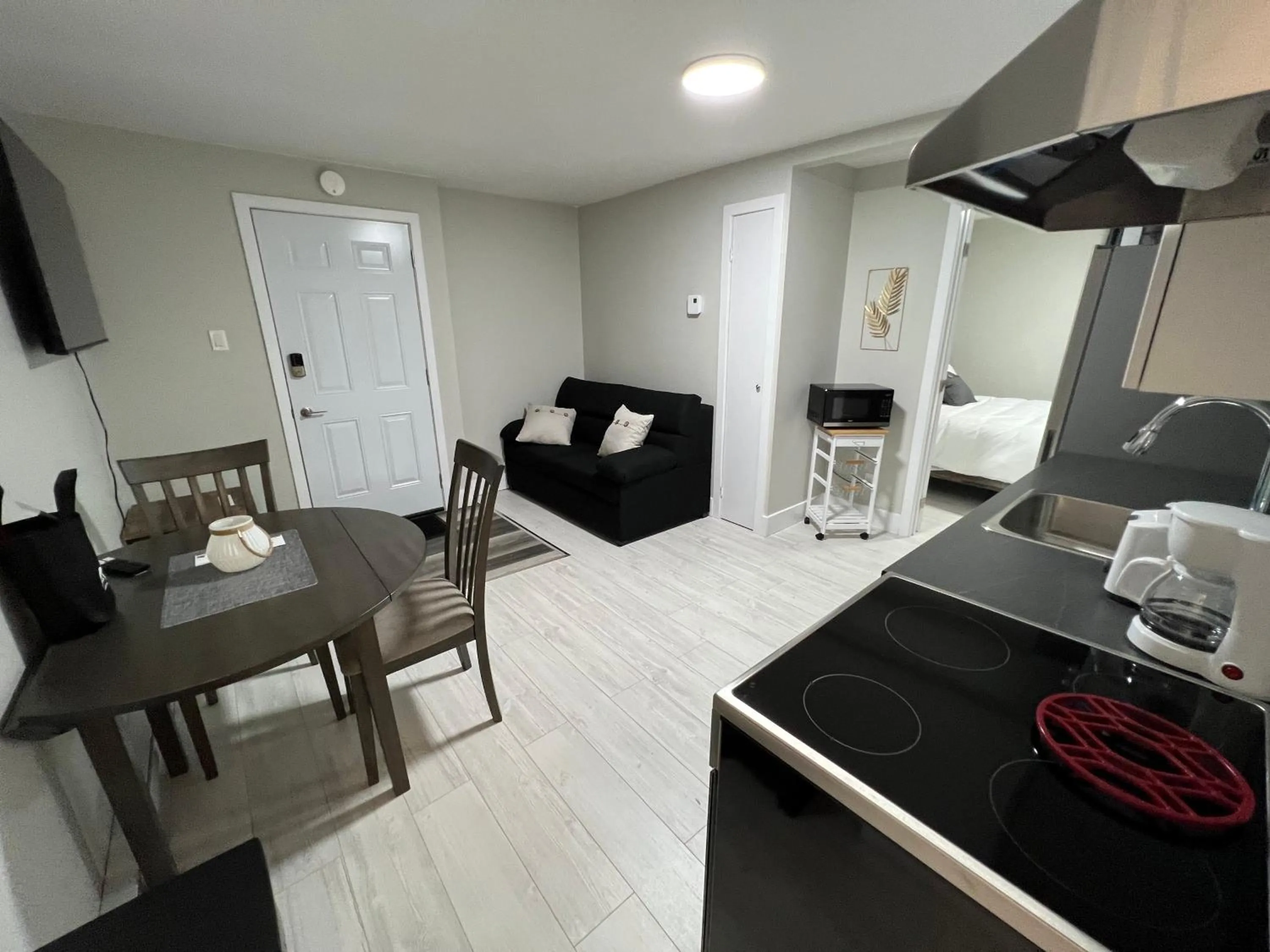 Kitchen or kitchenette in Le Centre-Ville