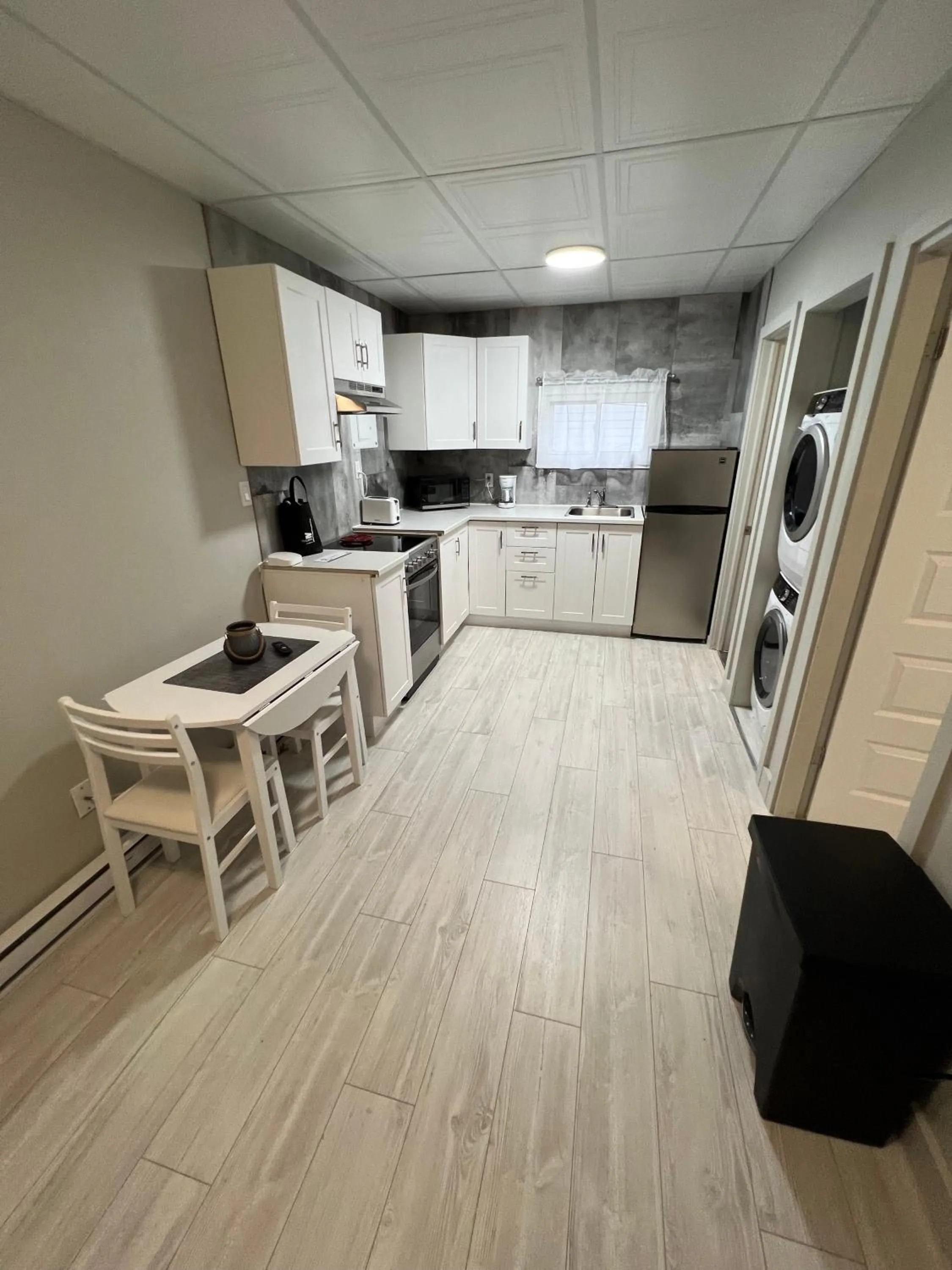 Kitchen or kitchenette in Le Centre-Ville