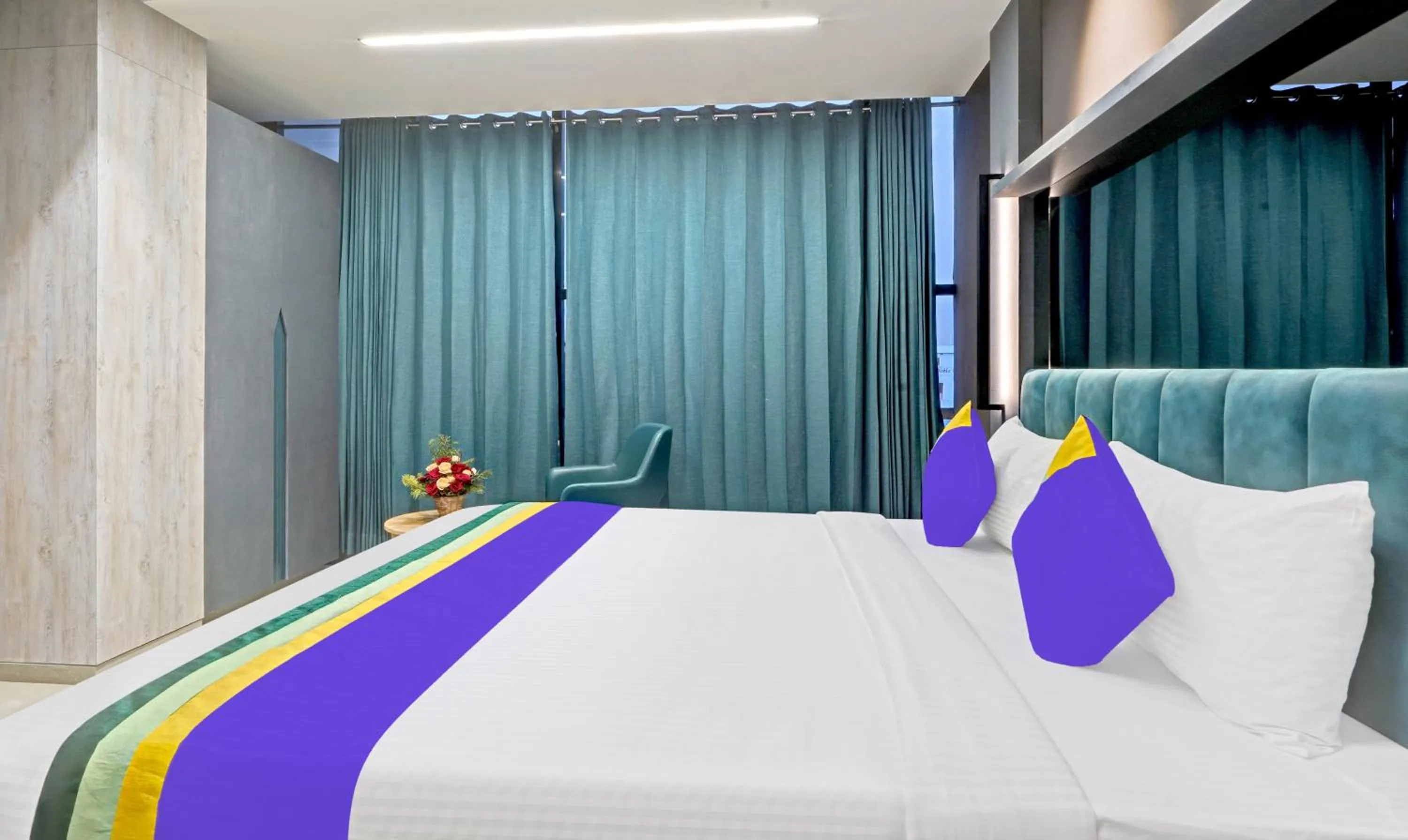 Bedroom, Bed in Treebo Premium La Orchid, Big Temple