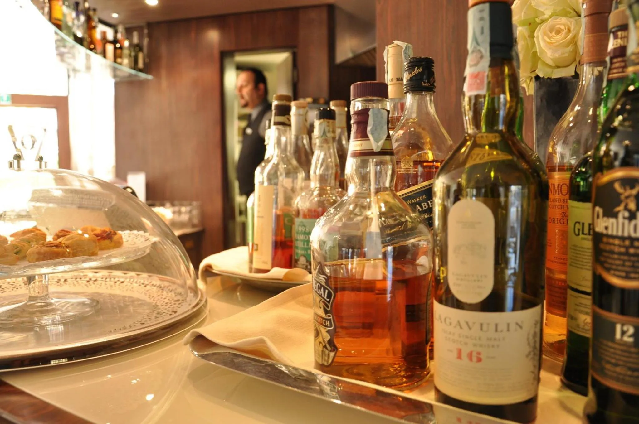 Restaurant/places to eat in Crowne Plaza Milan City by IHG