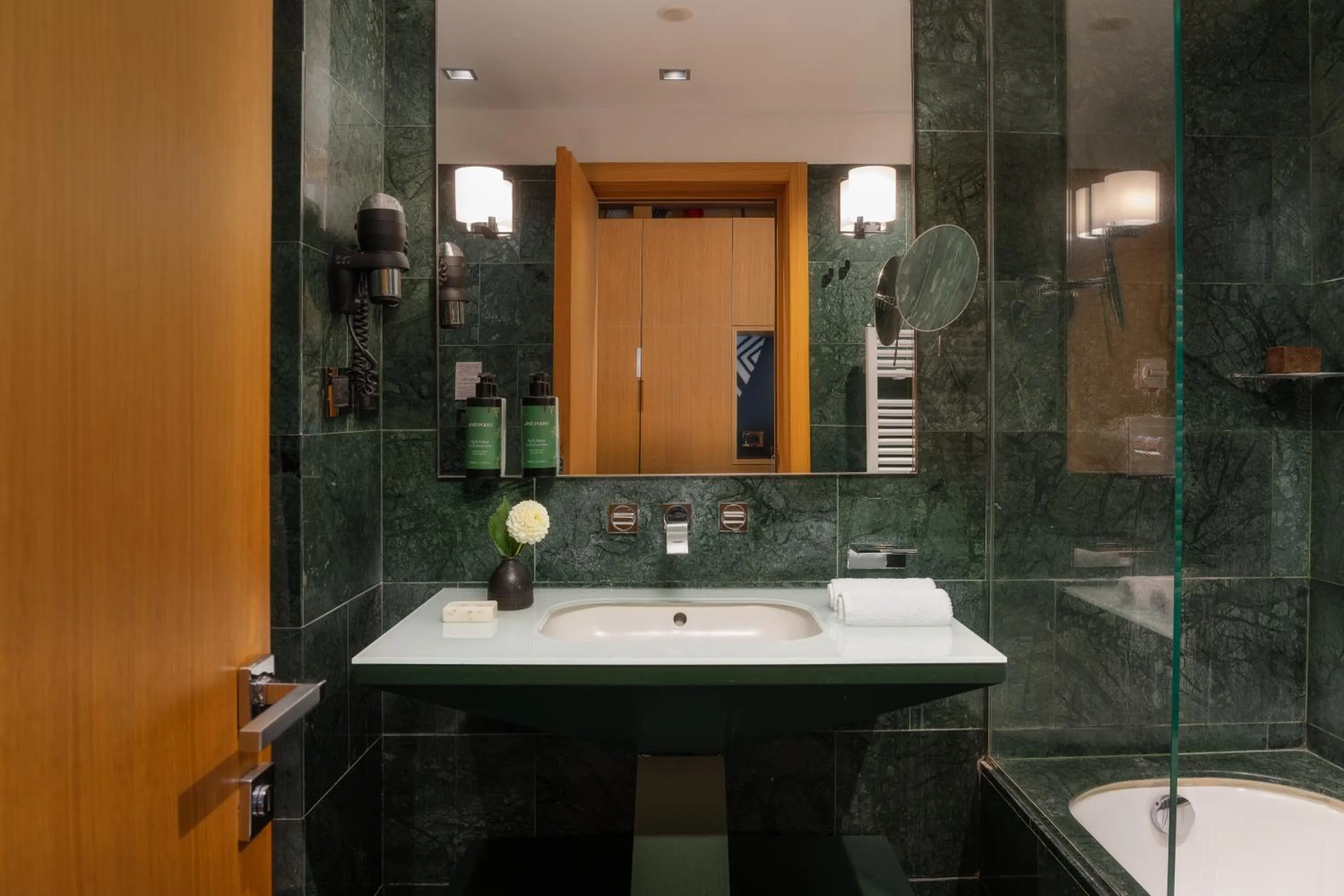 Bathroom in Crowne Plaza Milan City by IHG