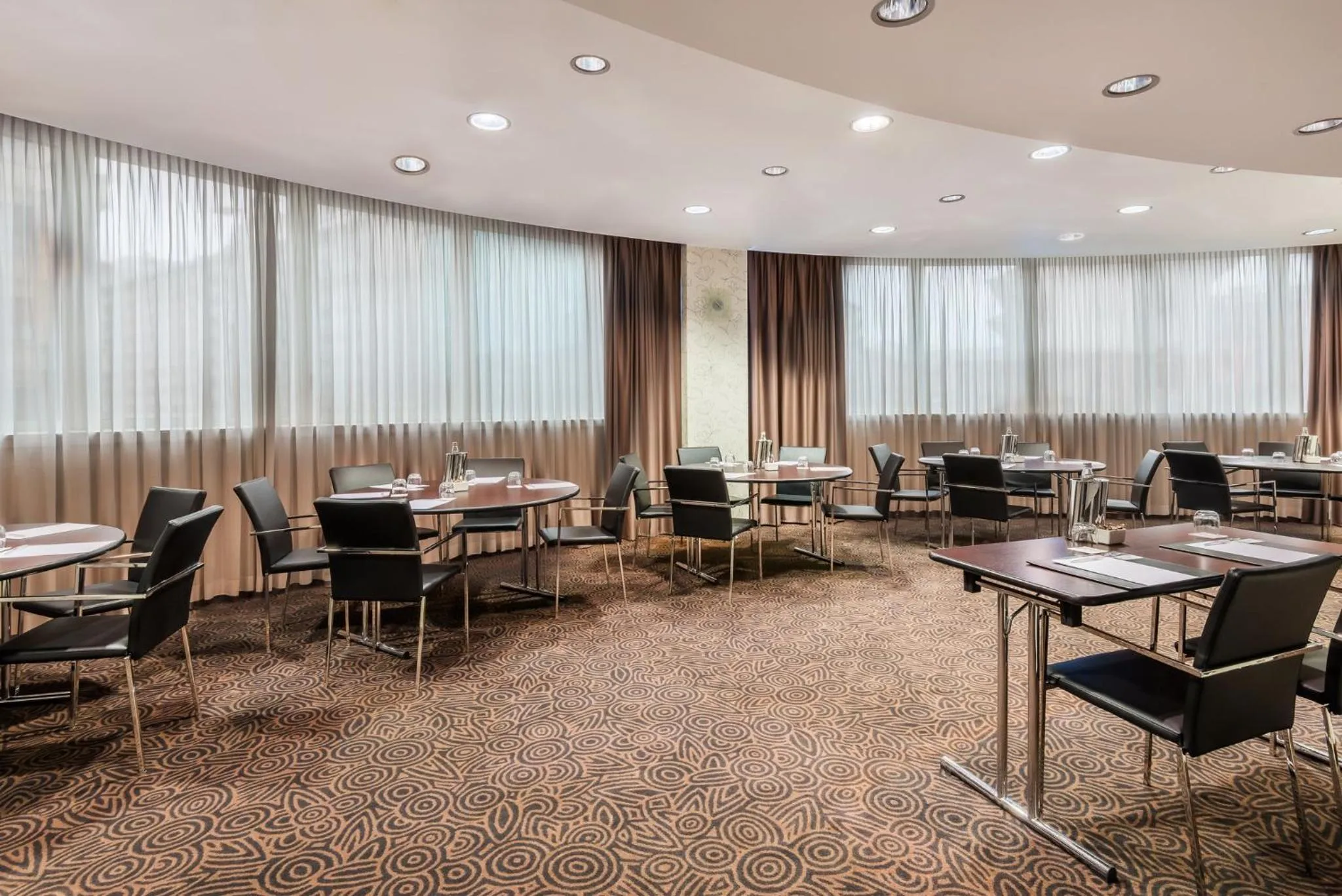 Meeting/conference room in Crowne Plaza Milan City by IHG