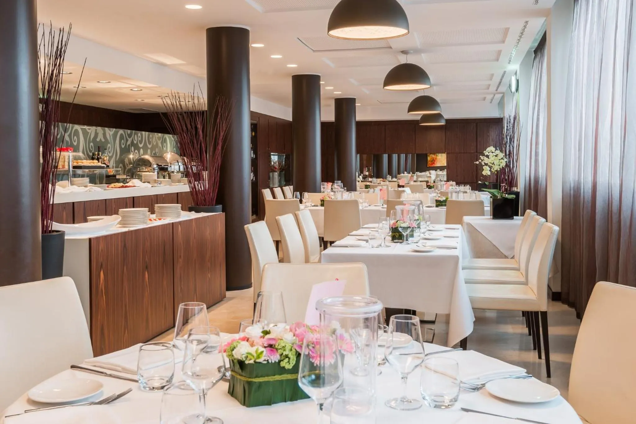 Meeting/conference room in Crowne Plaza Milan City by IHG