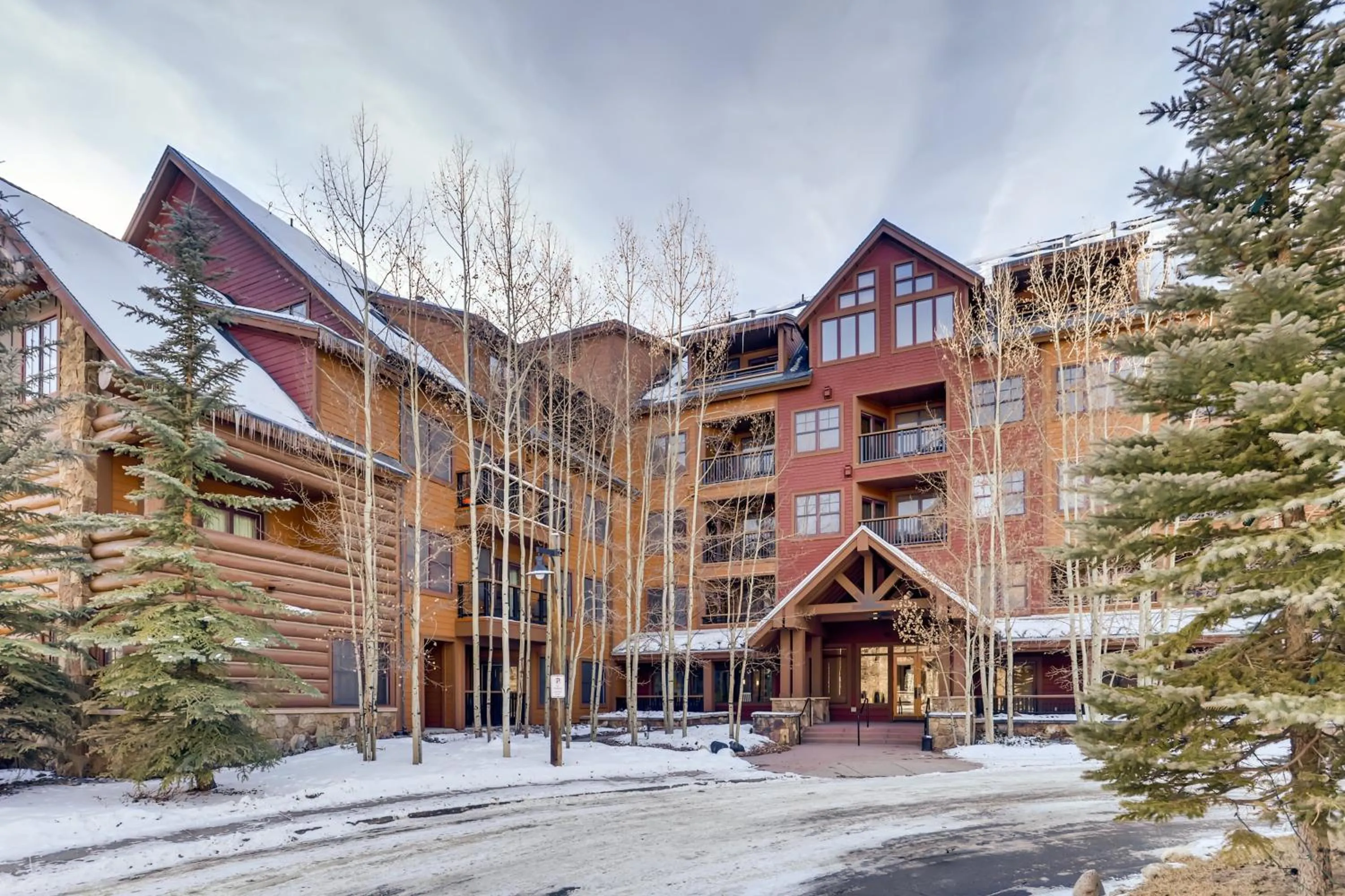 Property building in The Springs Condominiums by Keystone Resort