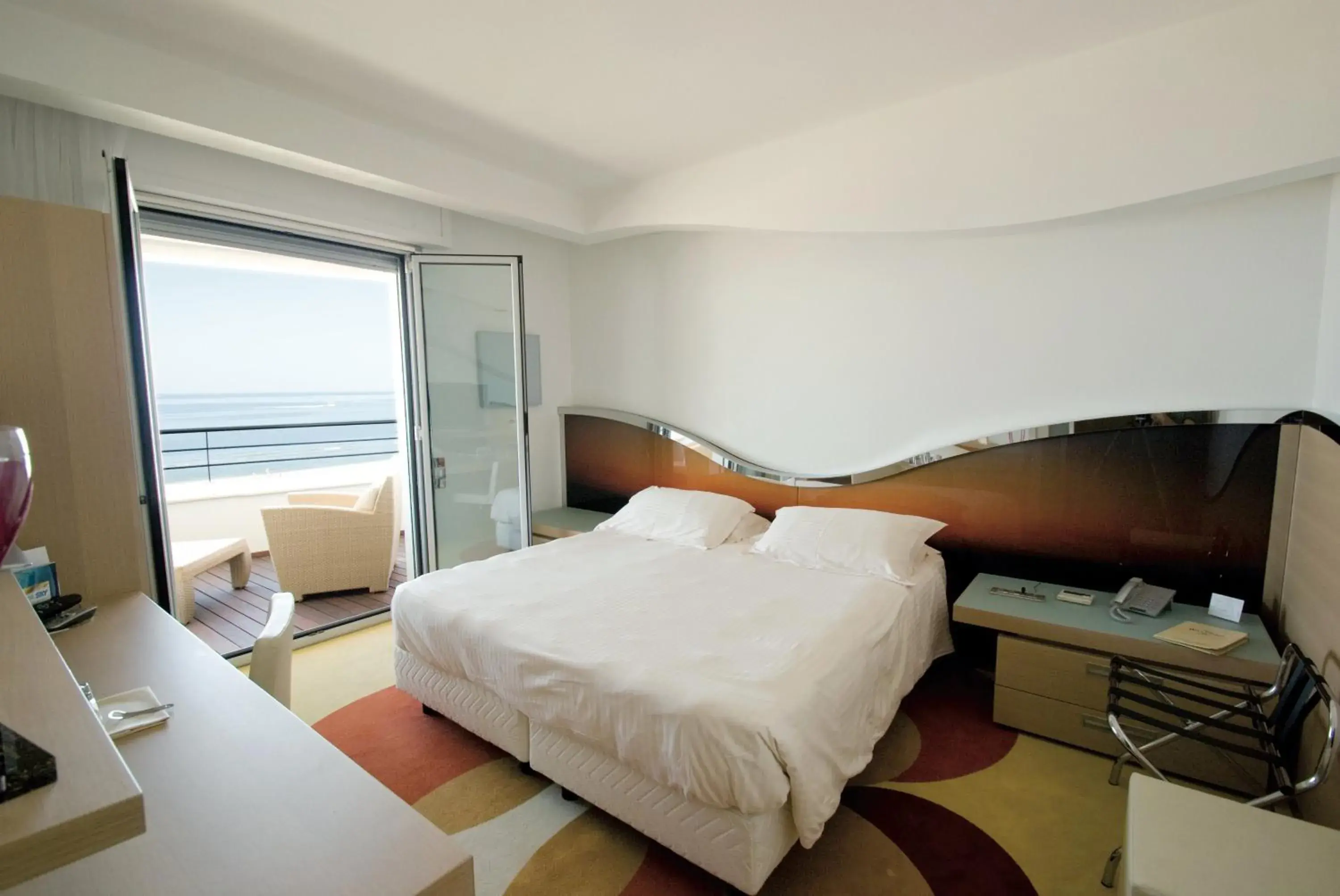 Executive Double or Twin Room in Hotel Waldorf- Premier Resort Executive Double or Twin Room in Hotel Waldorf- Premier Resort