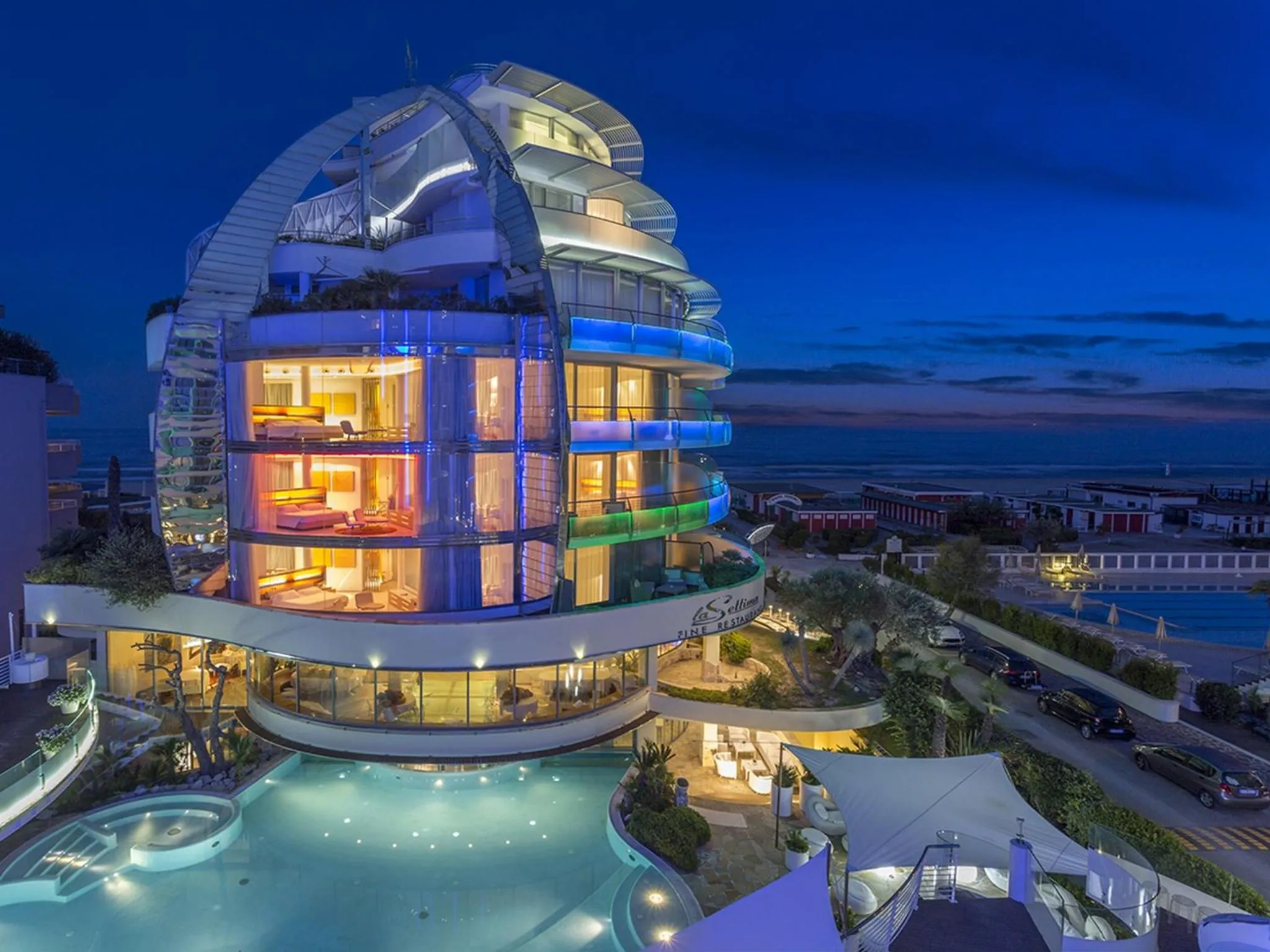 Bird's eye view in Hotel Waldorf- Premier Resort