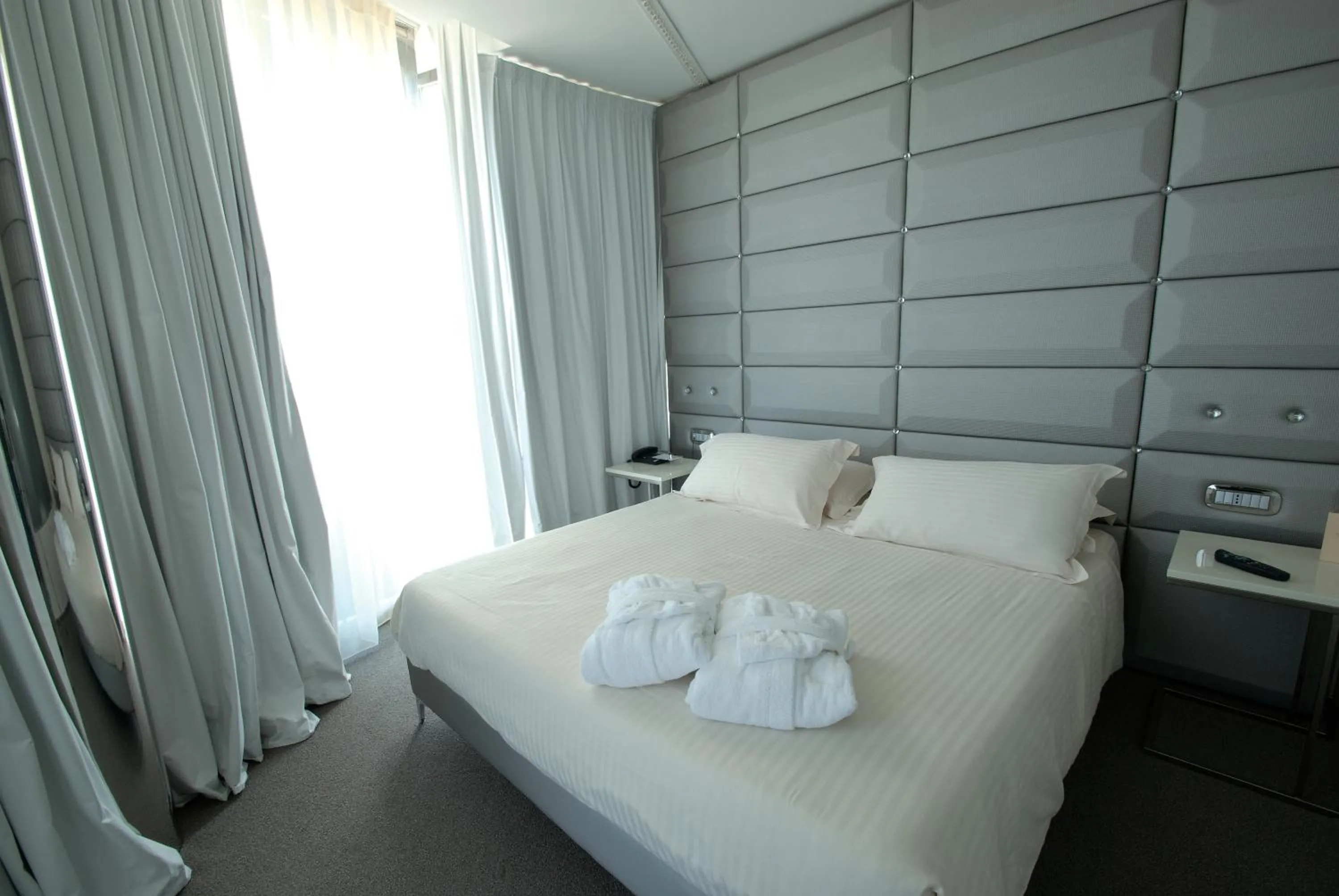 Bedroom, Bed in Hotel Waldorf- Premier Resort