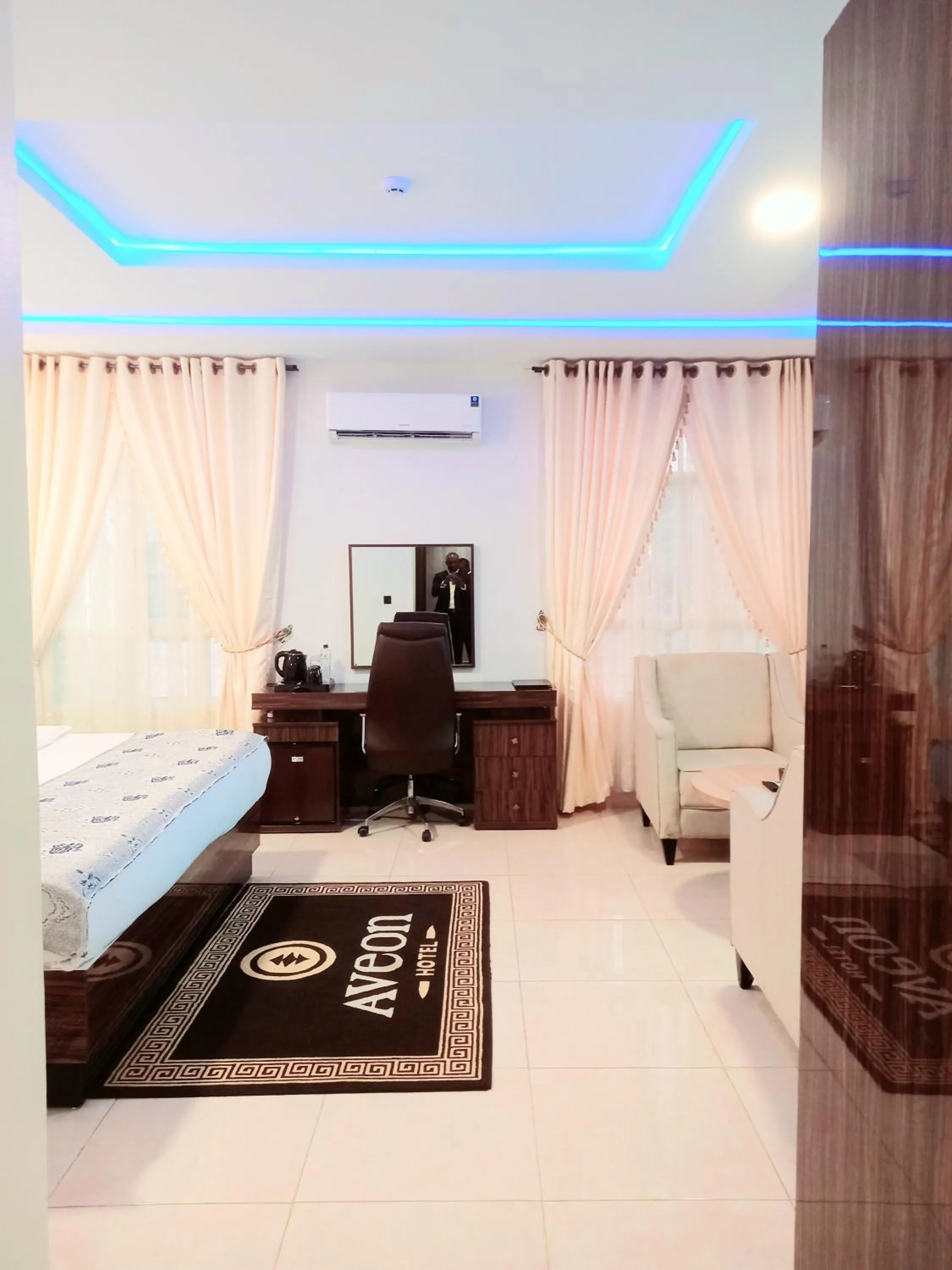 Bedroom in Aveon Hotel