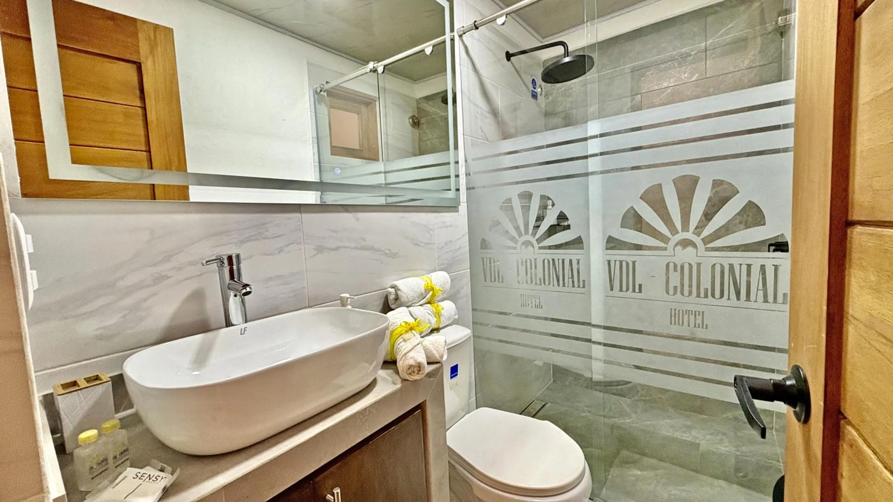 Shower in Hotel Boutique & Spa - VDL Colonial