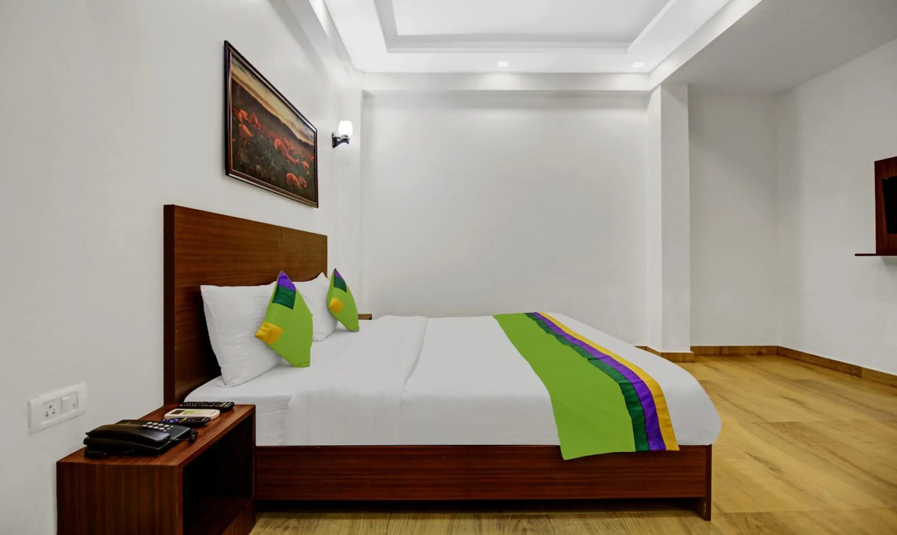 Deluxe Double Room - single occupancy in Noida Grand Churned Deluxe Double Room - single occupancy in Noida Grand Churned