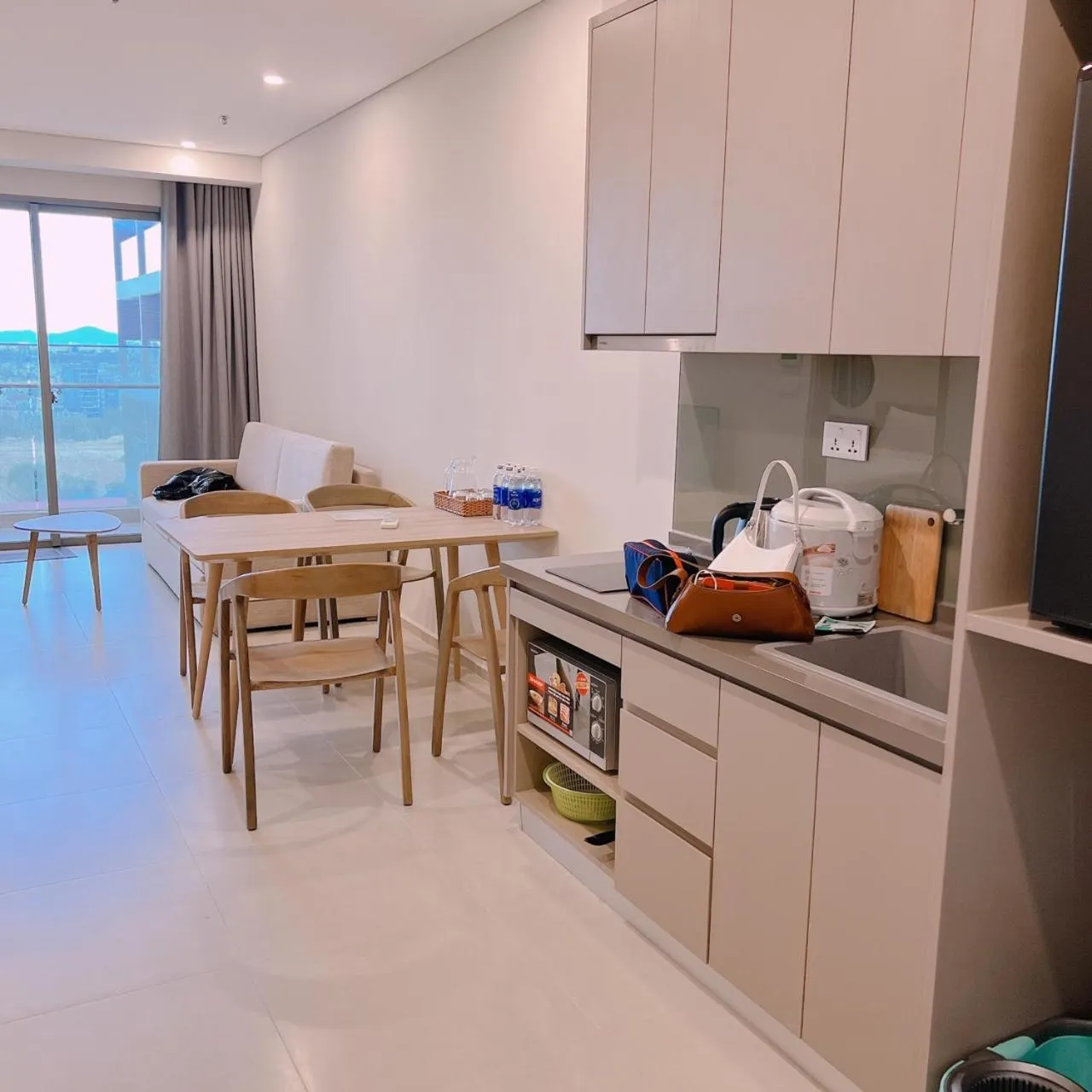 kitchen in THE SÓNG CONDOTEL APARTMENT VŨNG TÀU