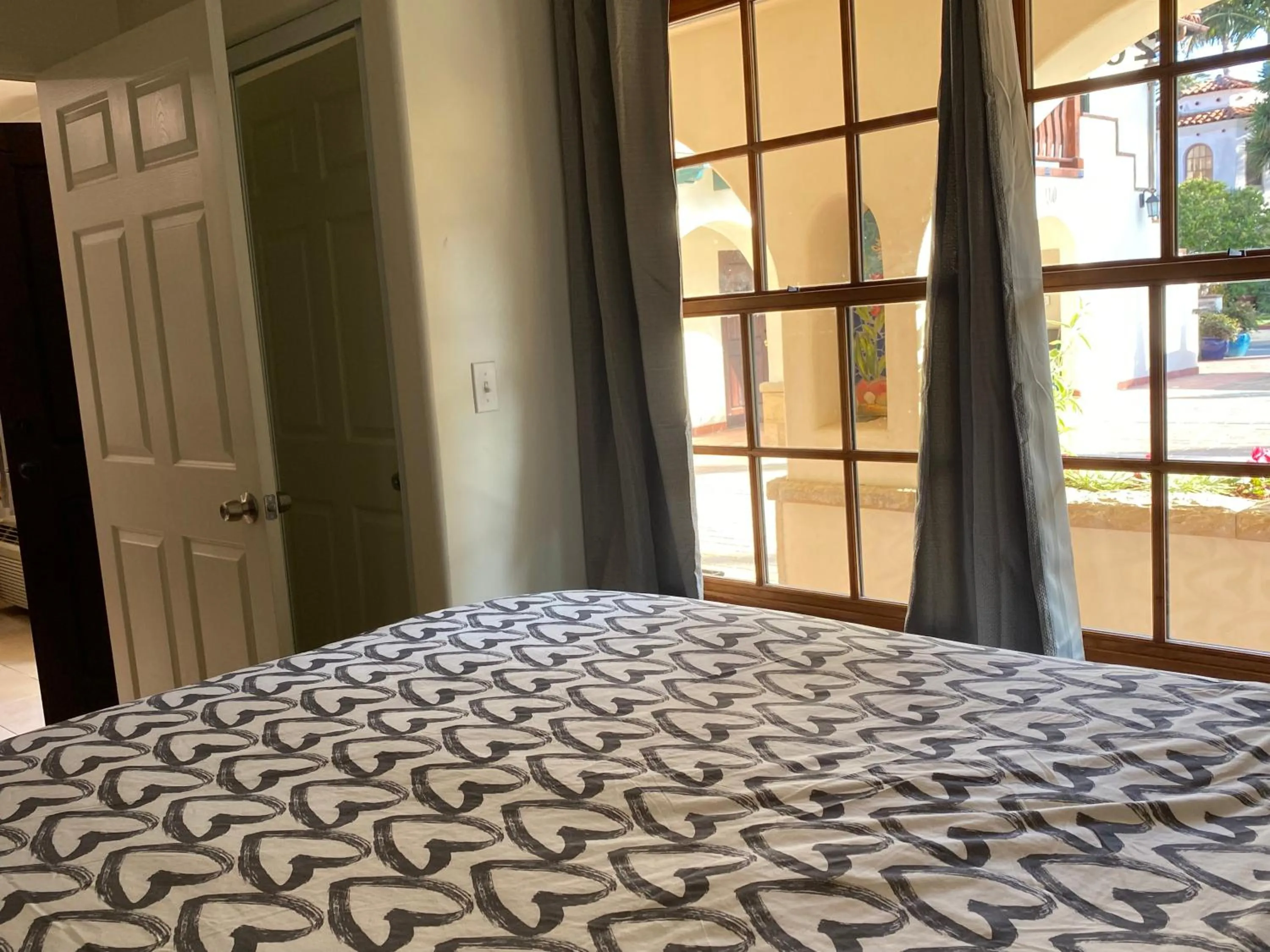 Bed in TIDE POOL VILLAS