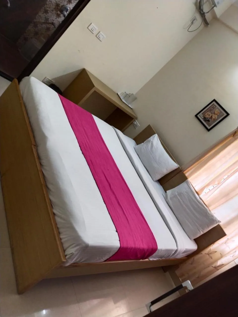 Bed in HOTEL SLN Homes