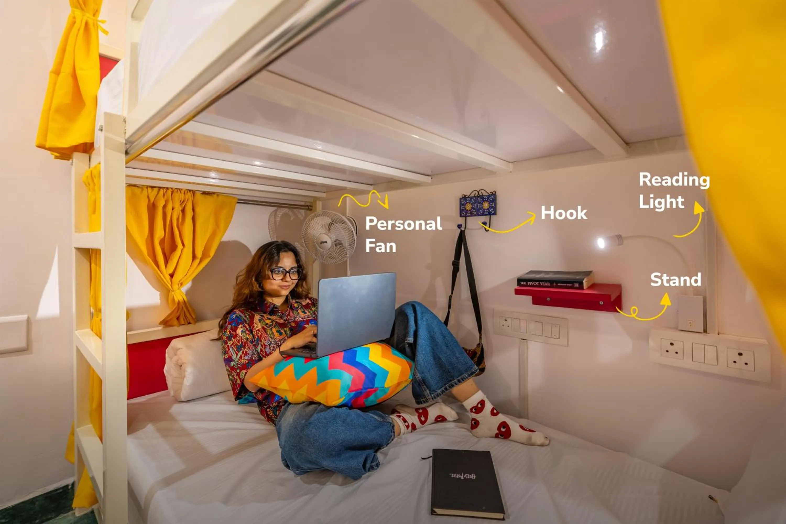 Bed in goSTOPS PLUS Goa, Vagator