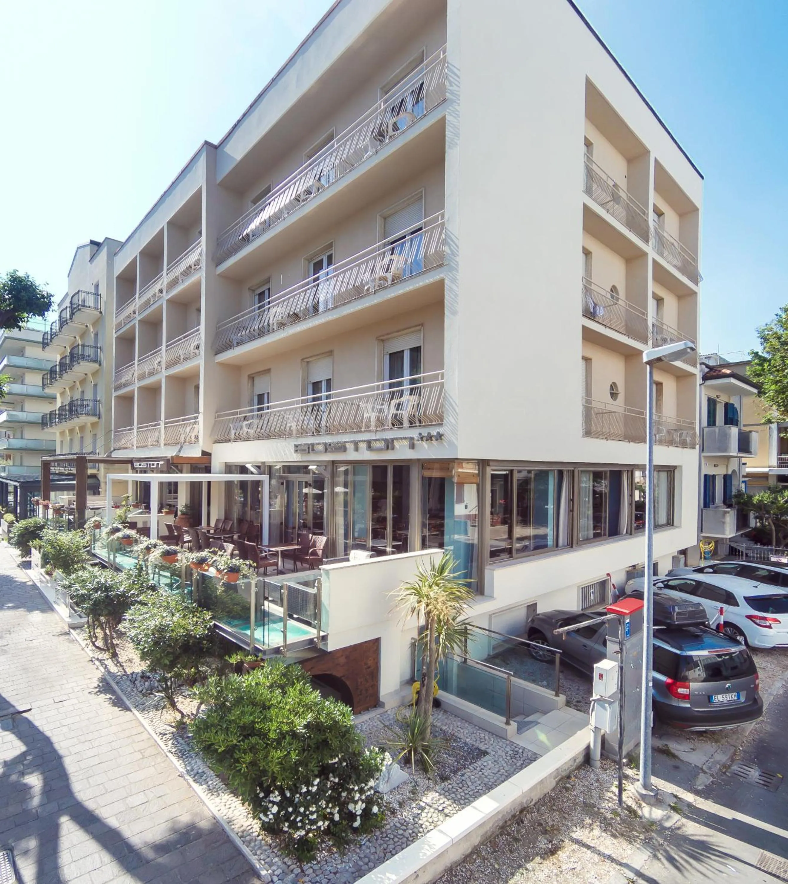 Property building in Hotel Boston