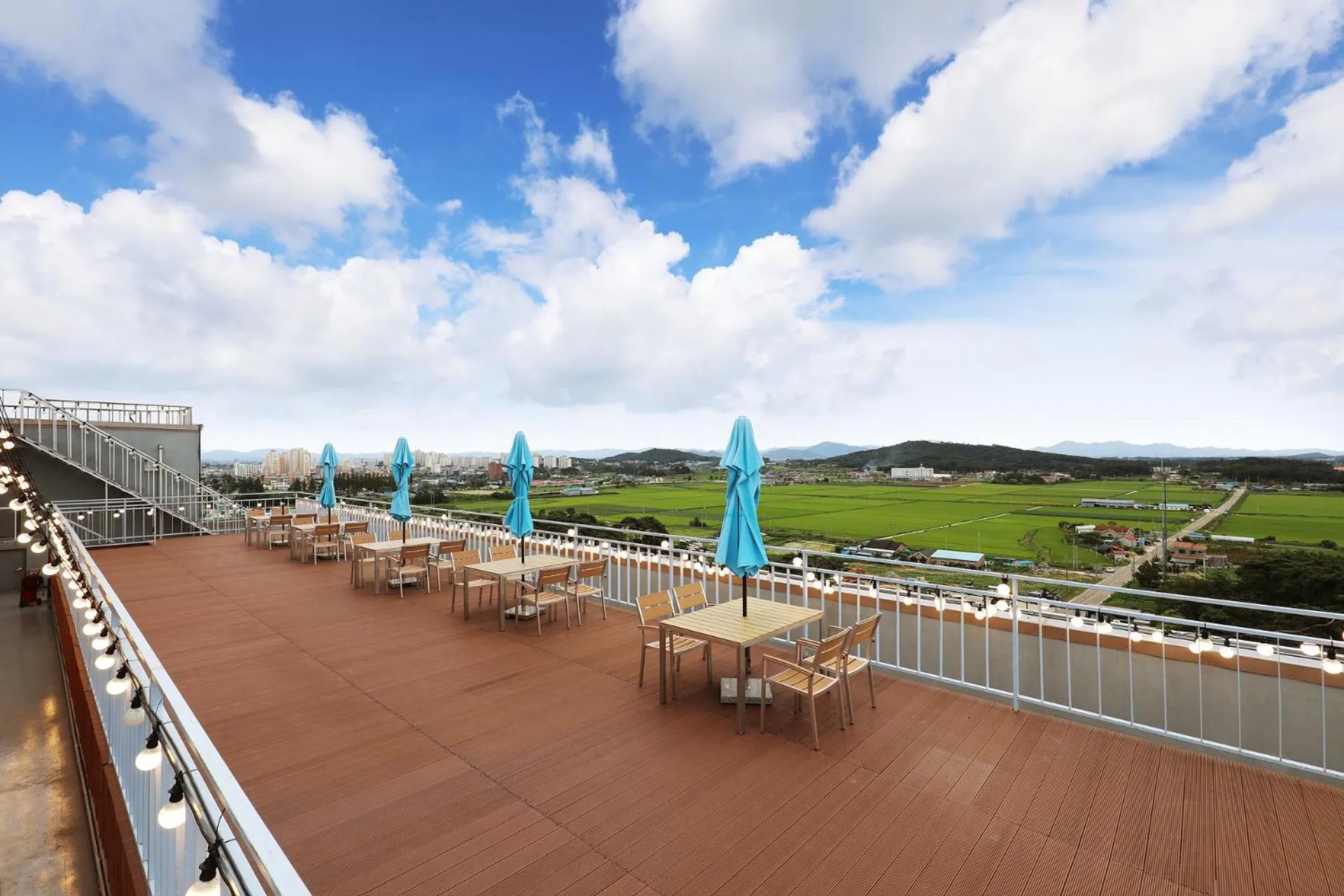 Balcony/Terrace in Buan Tourist Hotel