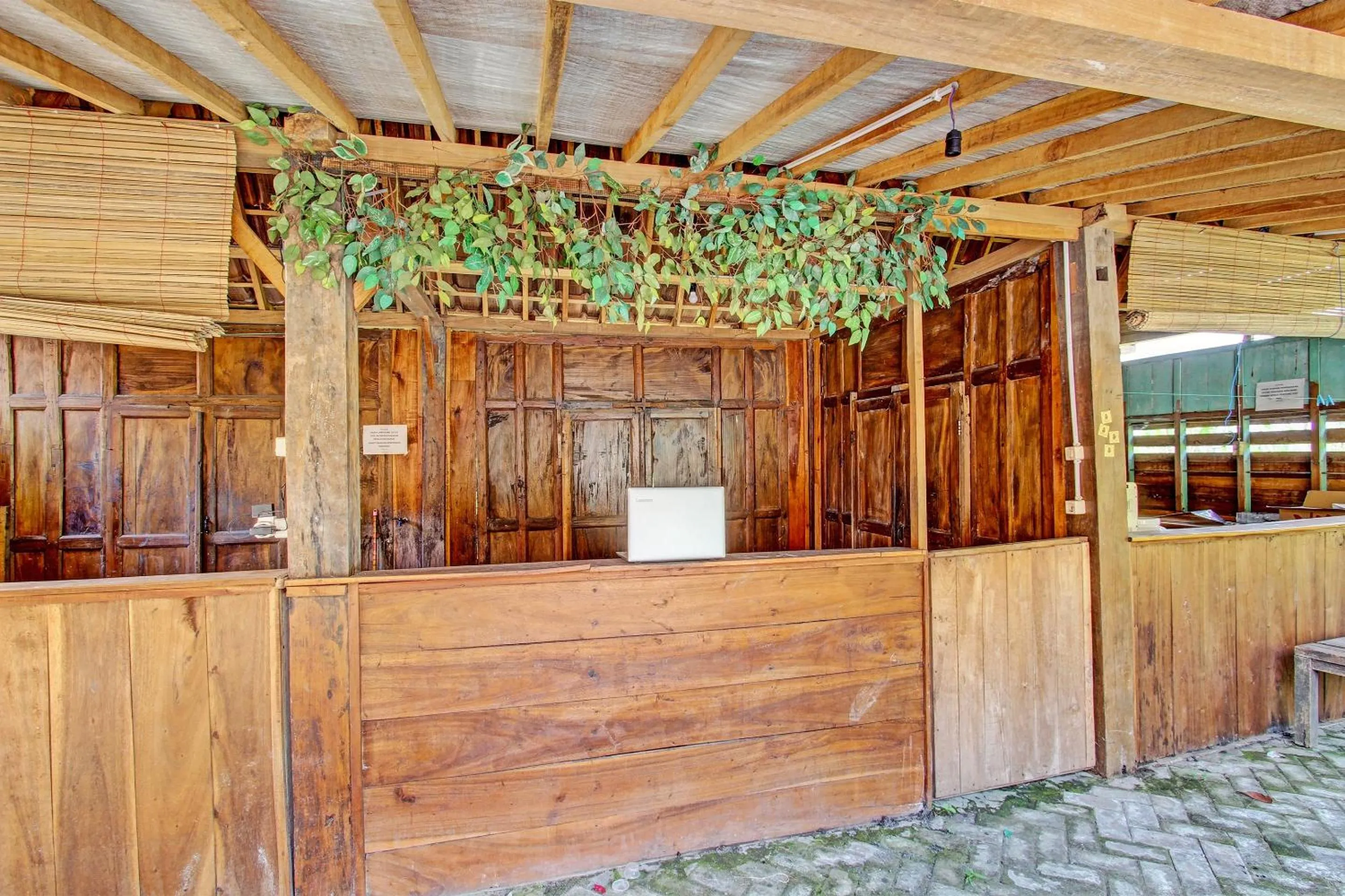 Lobby or reception in Collection O 91582 Green Kasongan Cottage