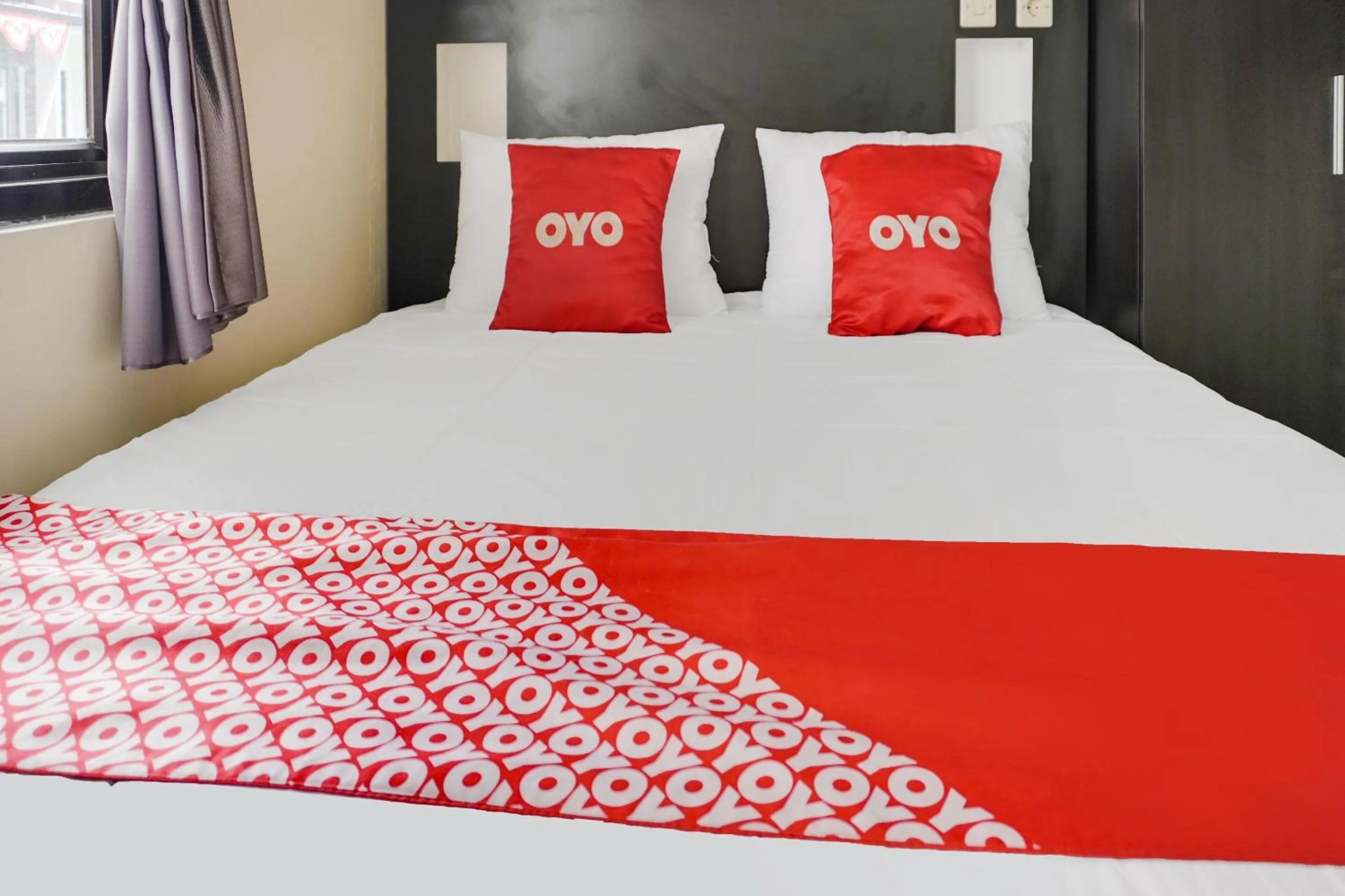 Bedroom, Bed in OYO 91646 fio colombus residence