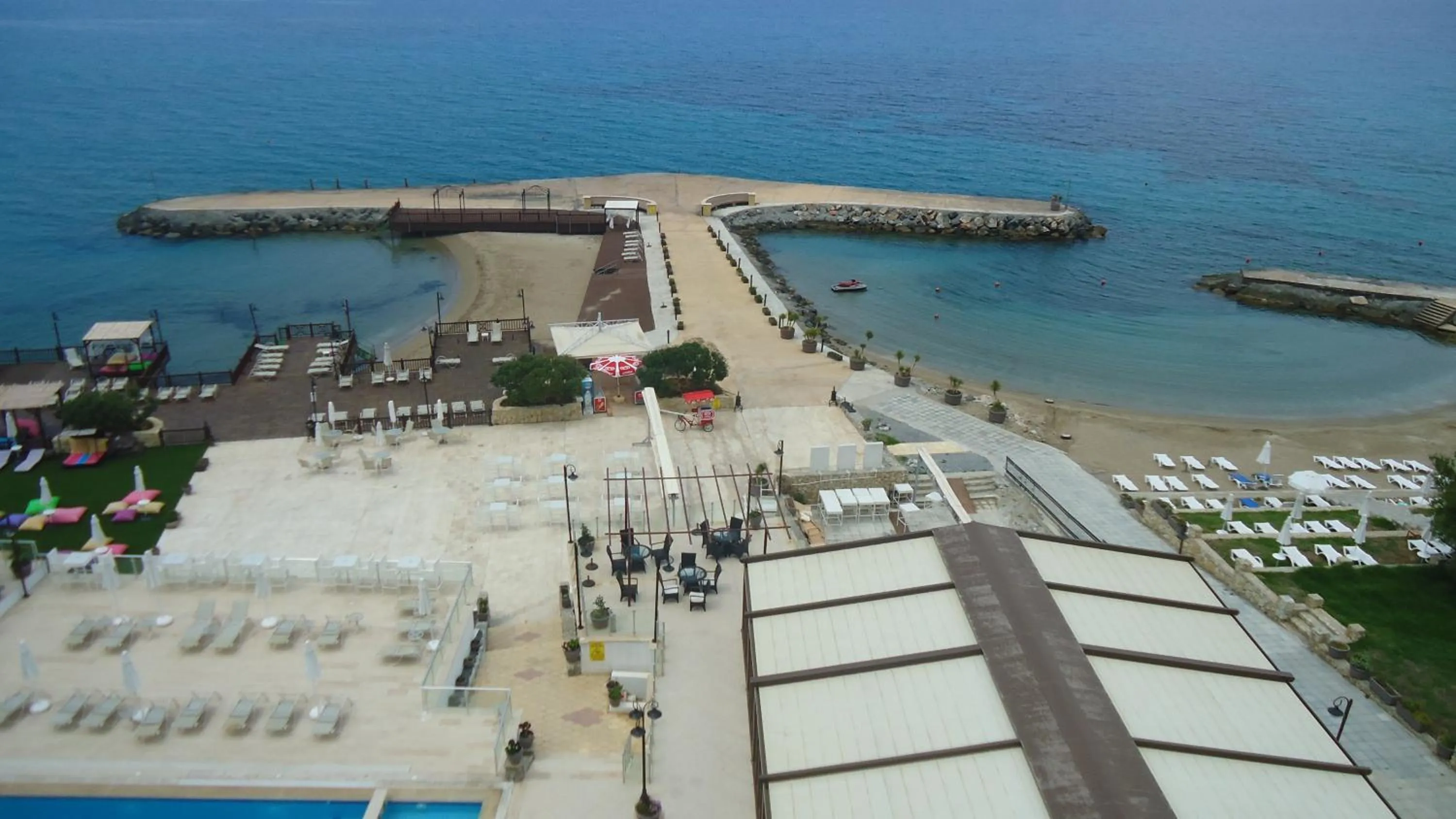 Bird's eye view in Ada Beach Hotel