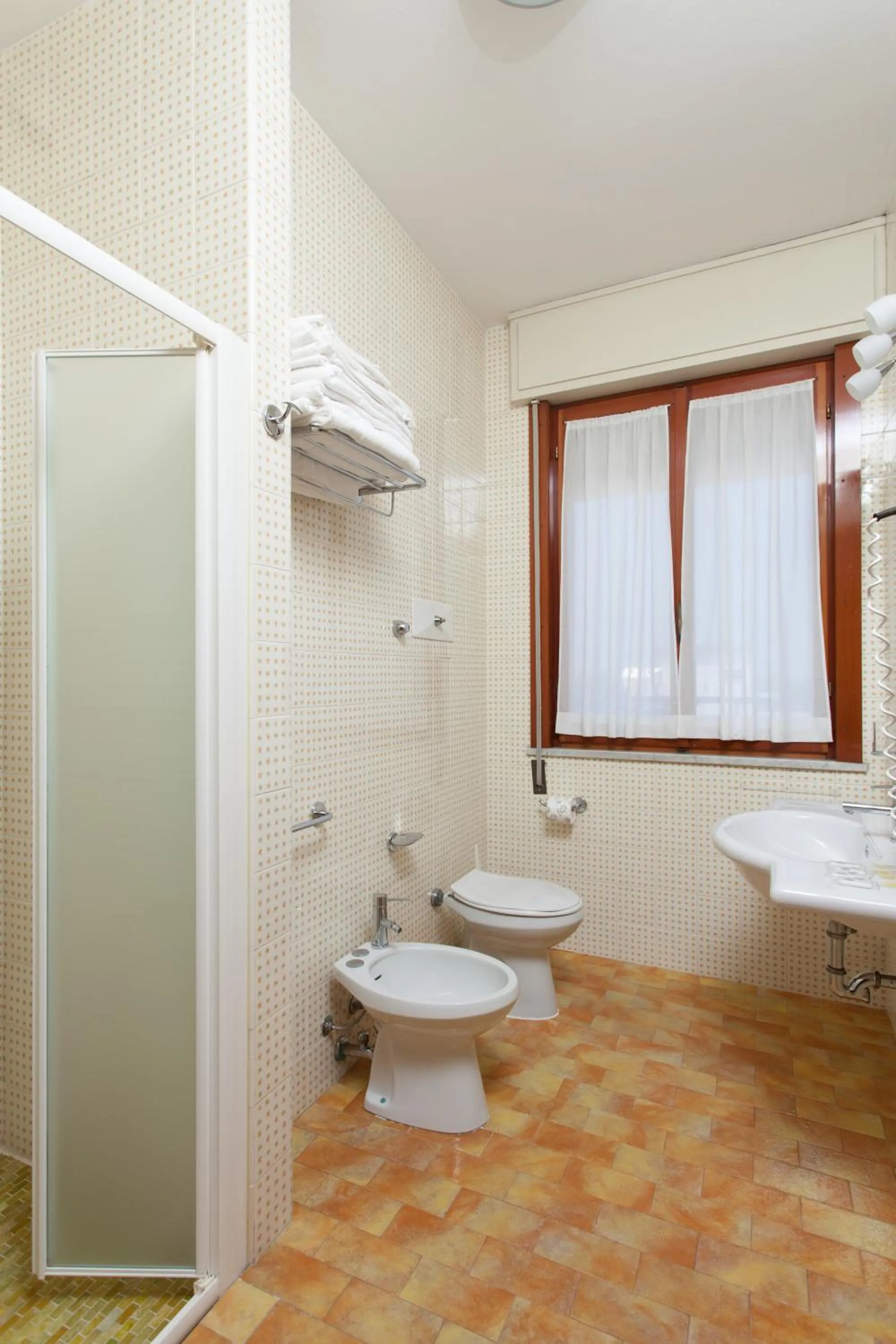 Bathroom in Hotel Esplanade