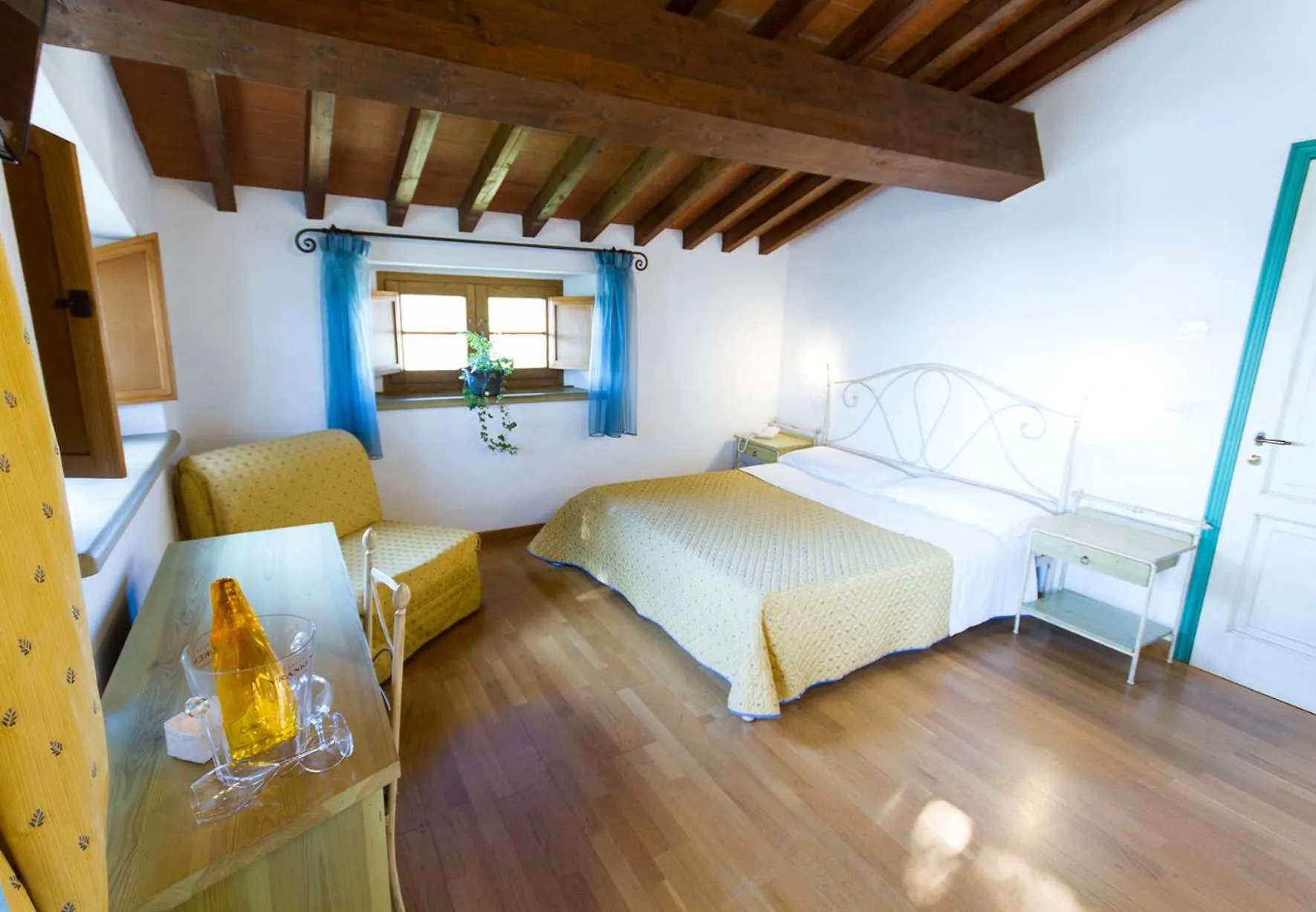 Bed in Tenuta La Lupa