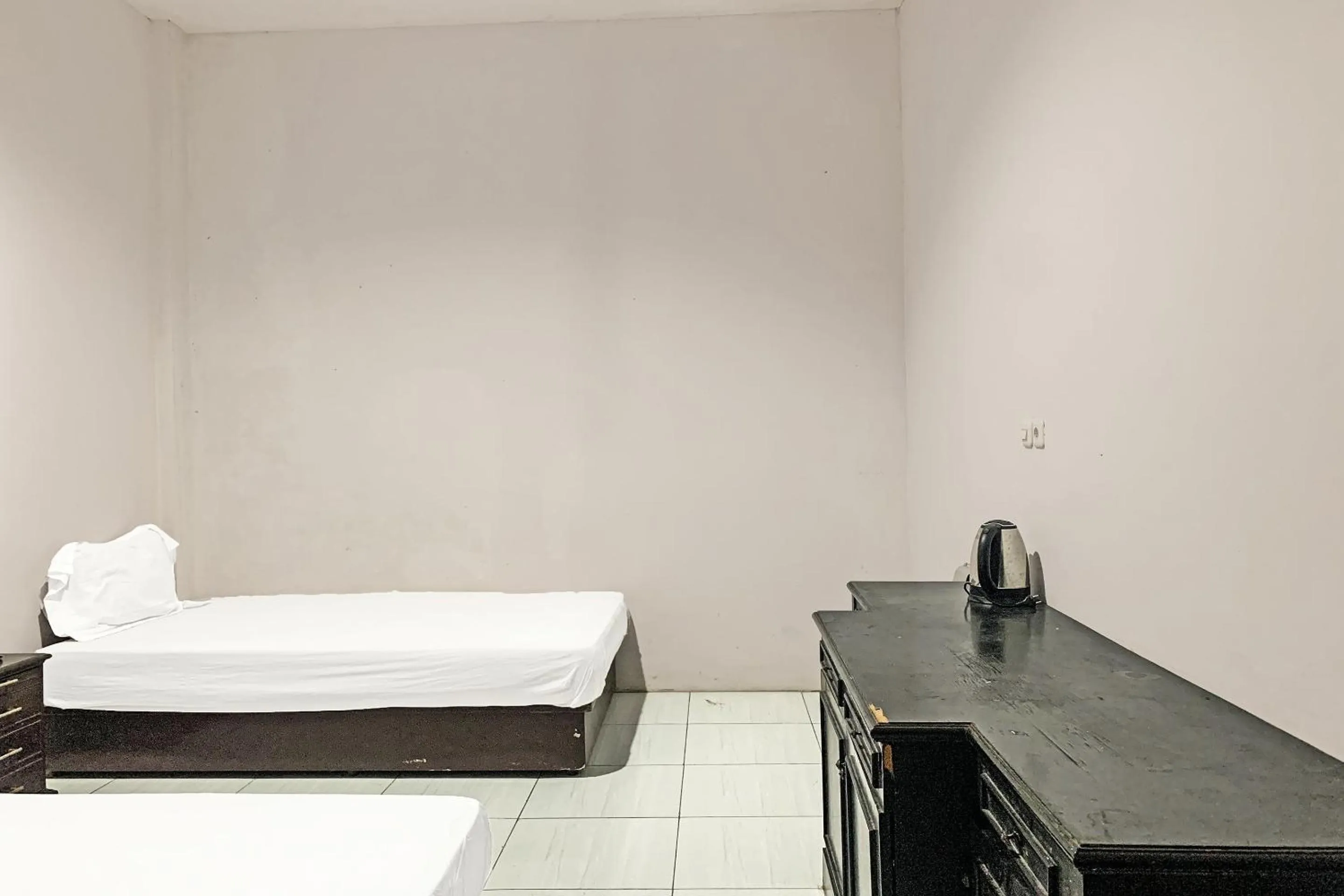 Bedroom, Bed in Hotel O Penginapan Radja Jeneponto