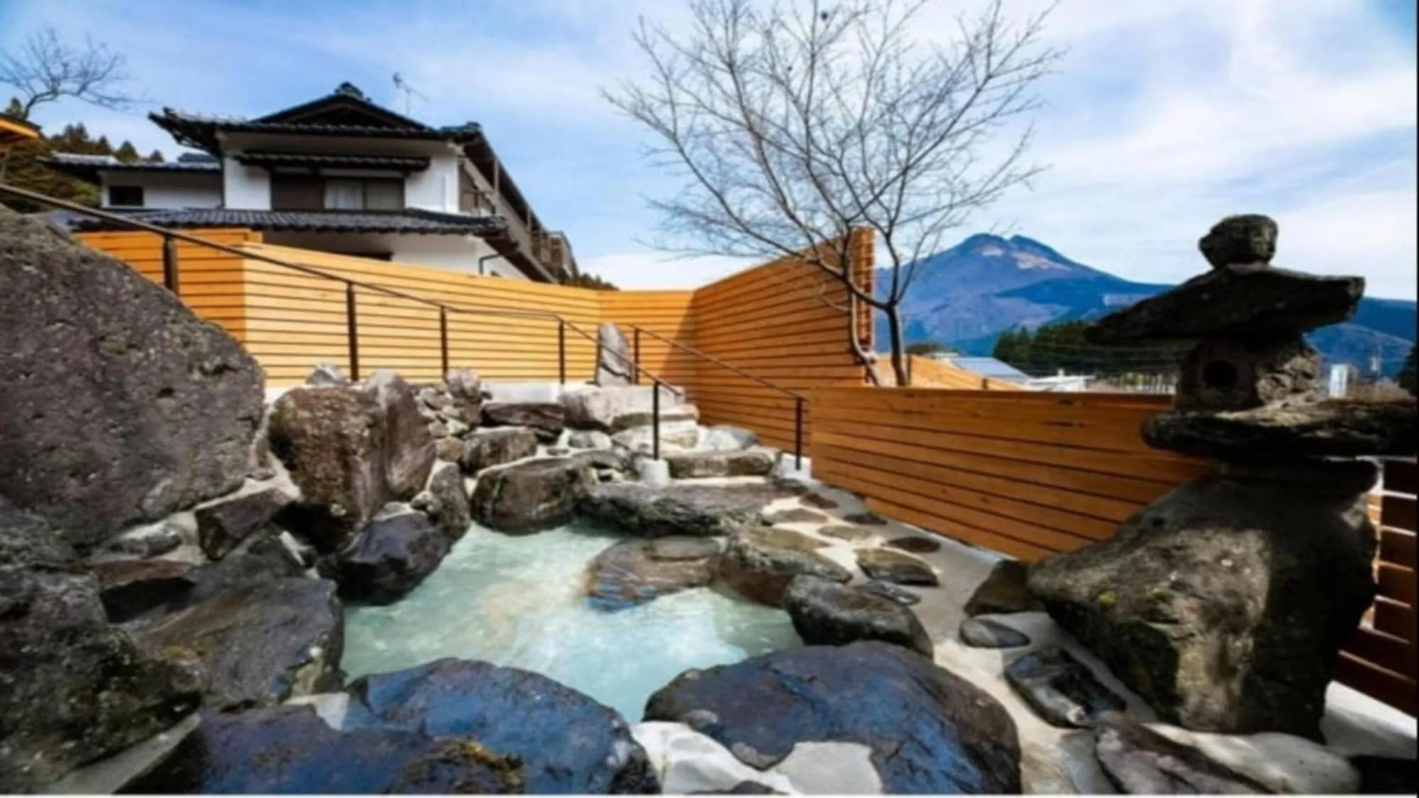 Hot Spring Bath in YUFUIN O-YADO YUKI ONSEN