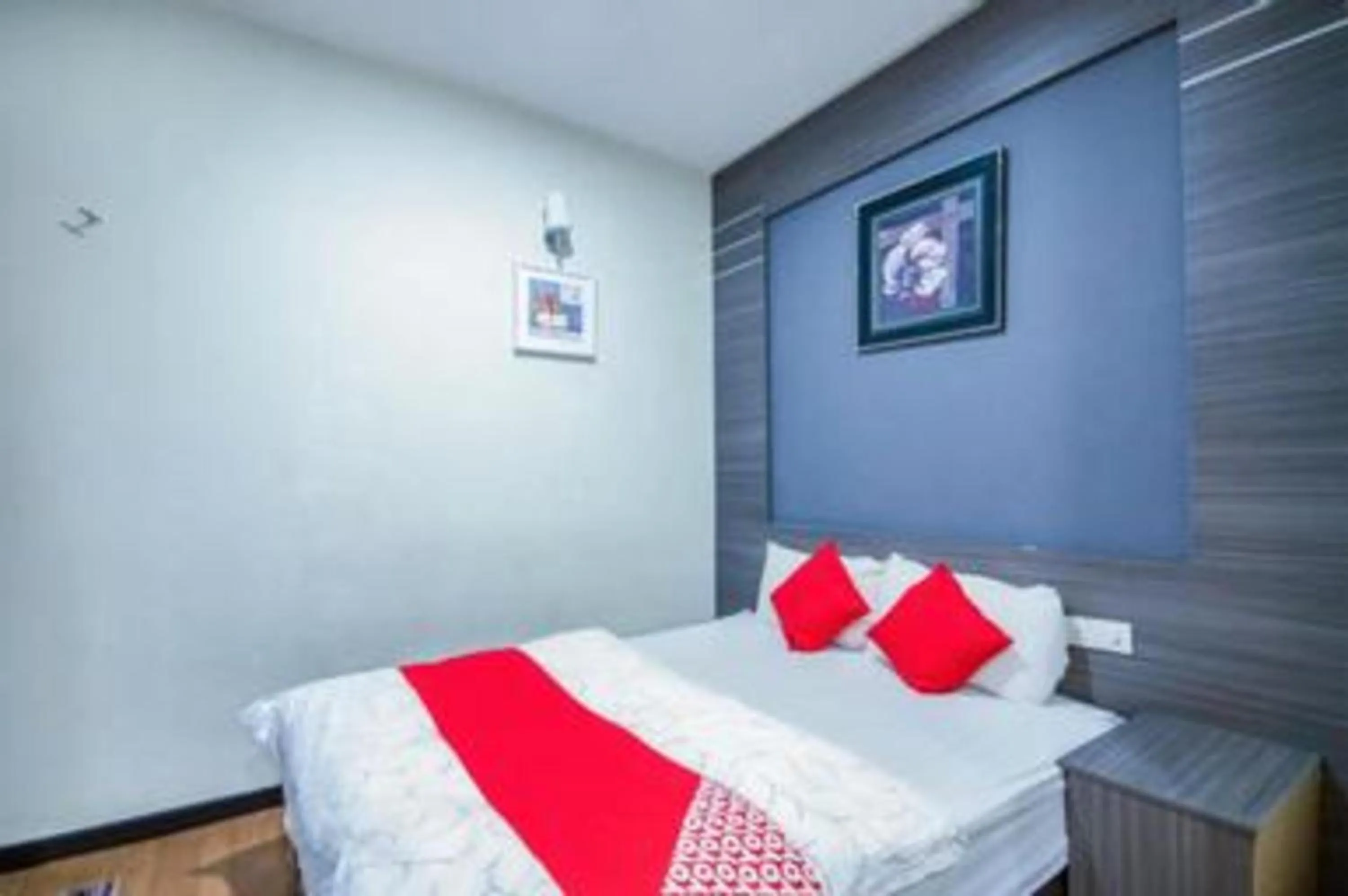 Photo of the whole room, Bed in Super OYO Capital O 812 Hotel SMC Seksyen 13