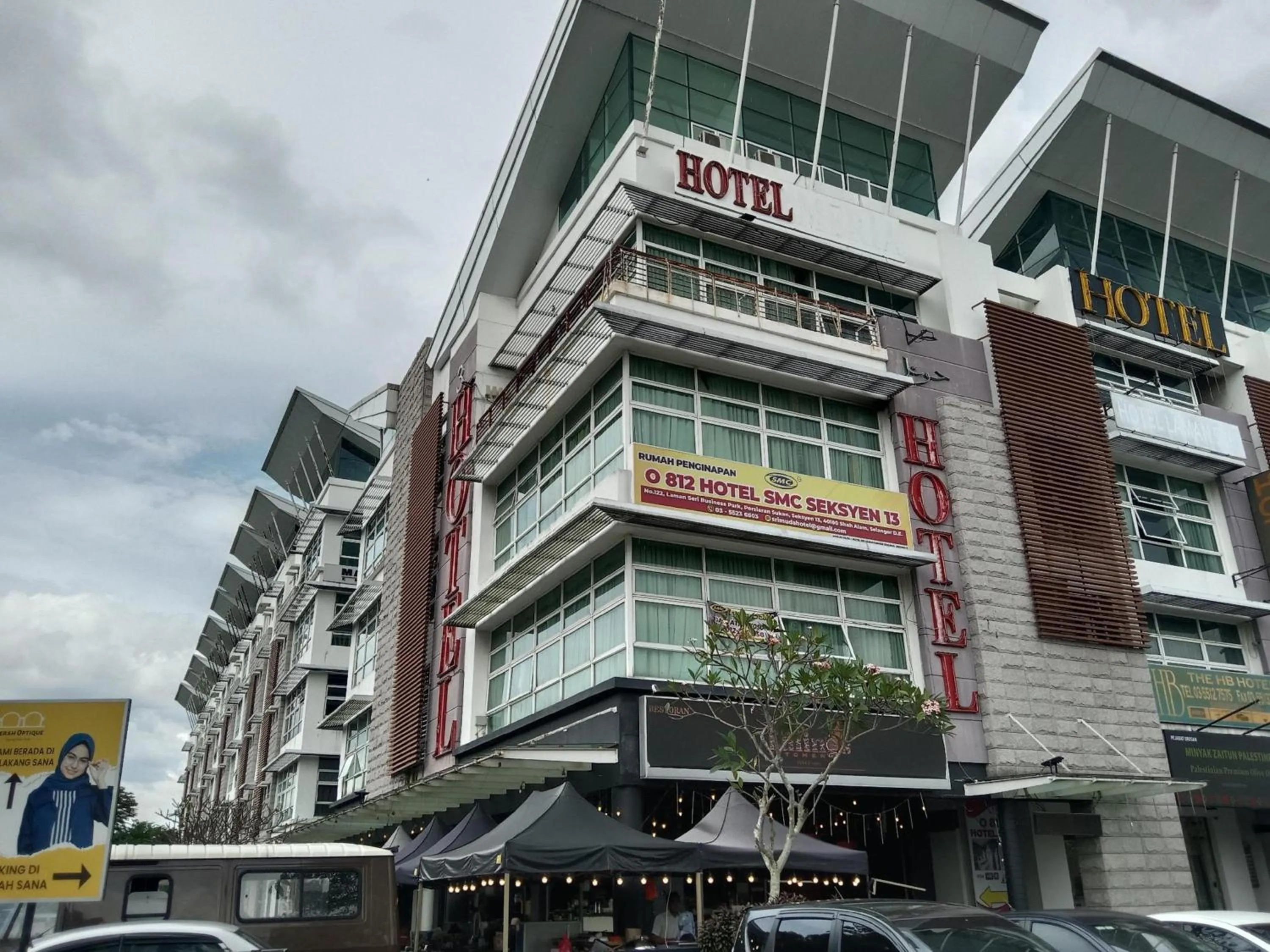 Neighbourhood in Super OYO Capital O 812 Hotel SMC Seksyen 13