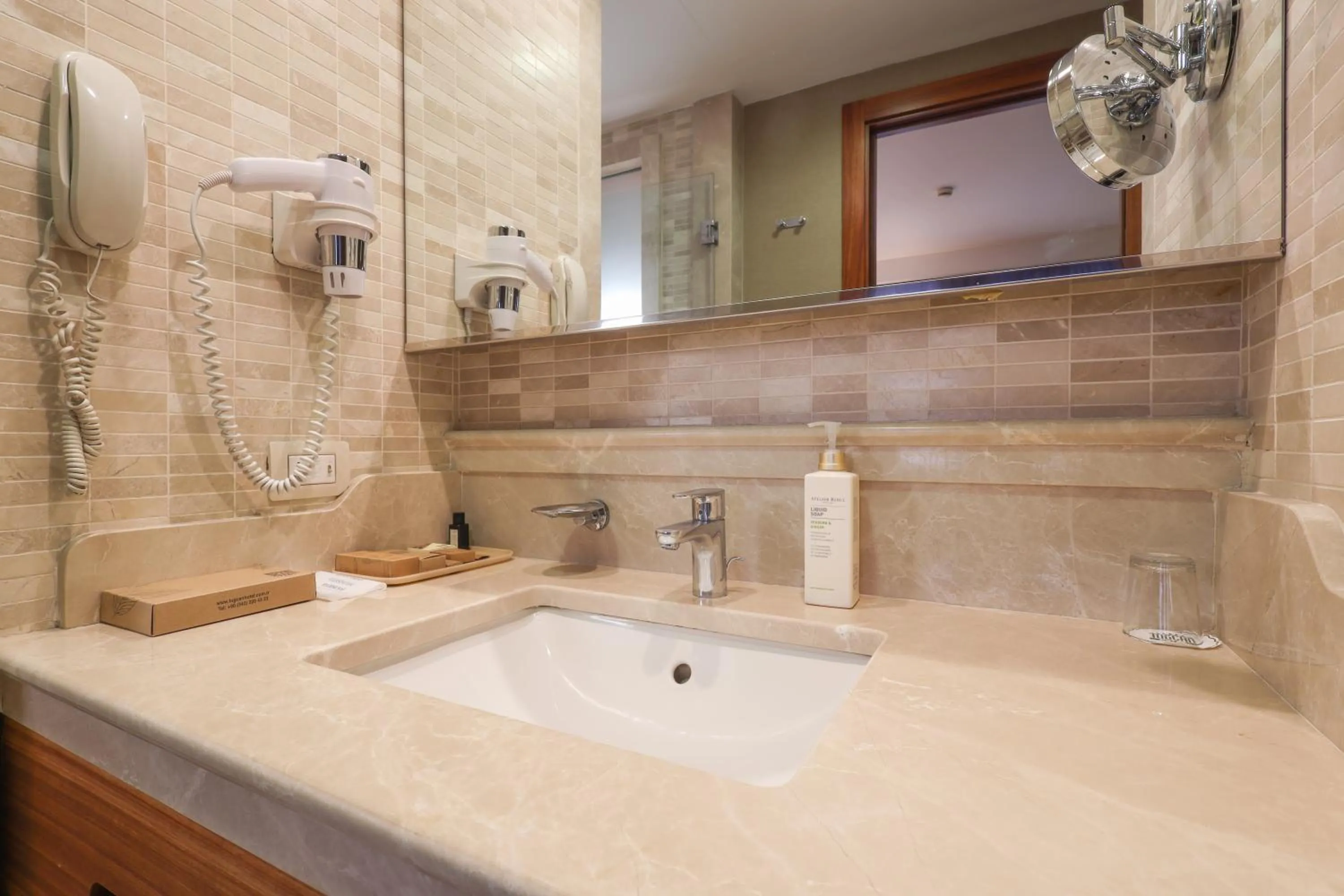 Bathroom in Tugcan Hotel