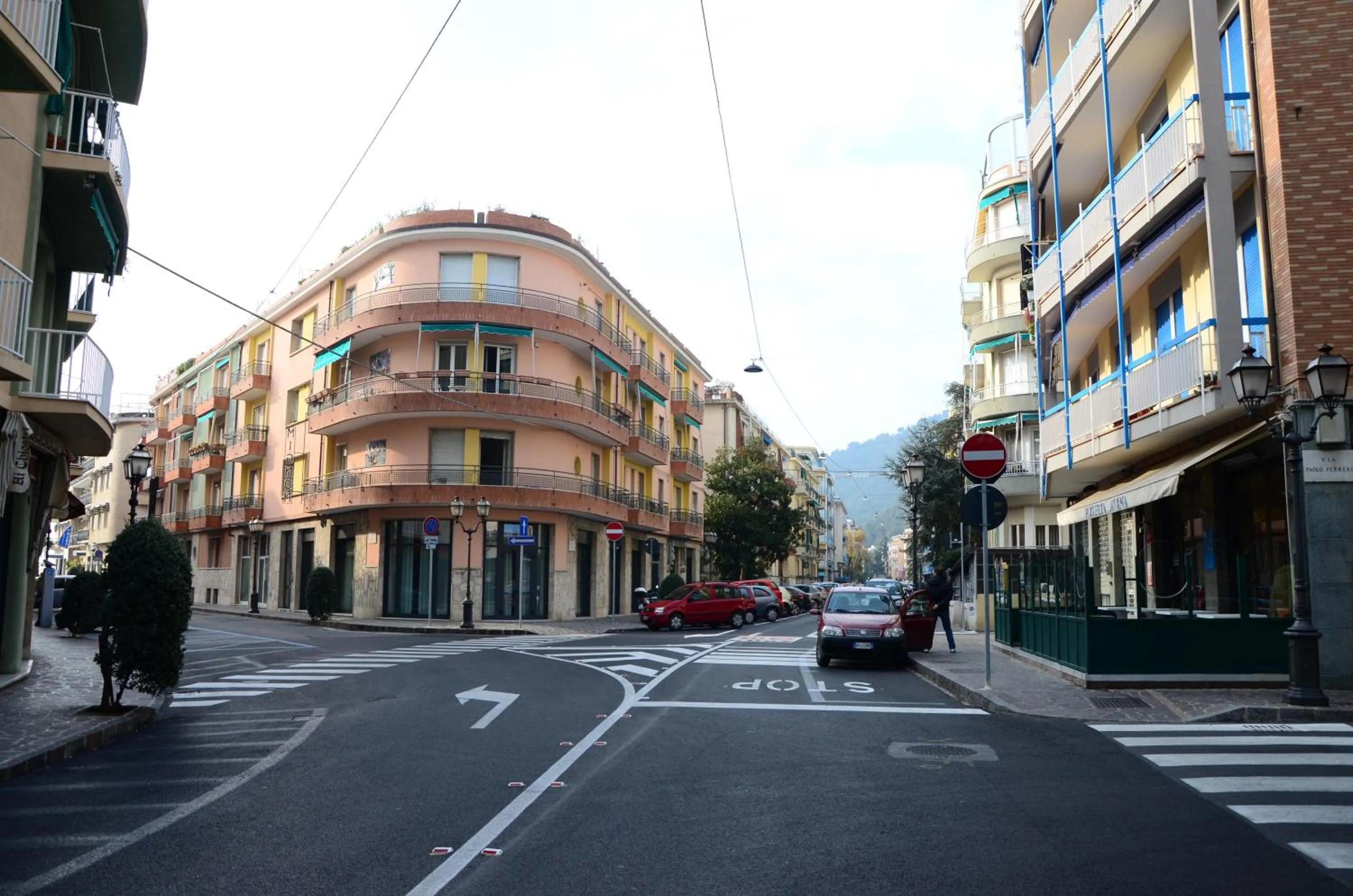 Facade/entrance in Hotel Mignon 50 MT DALLA SPIAGGIA E DALL'ISOLA PEDONALE
