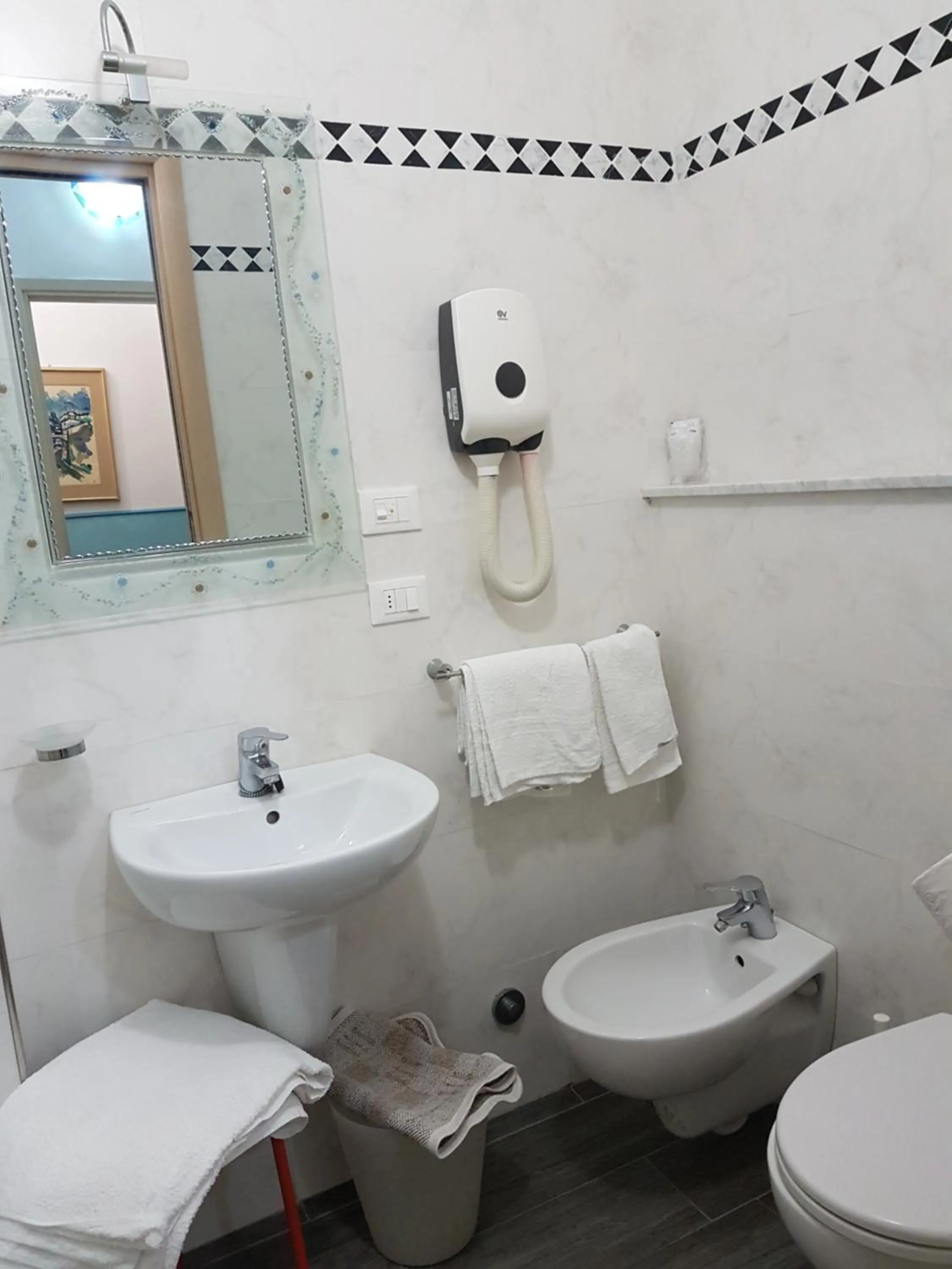 Hotel Mignon 50 MT DALLA SPIAGGIA E DALL'ISOLA PEDONALE