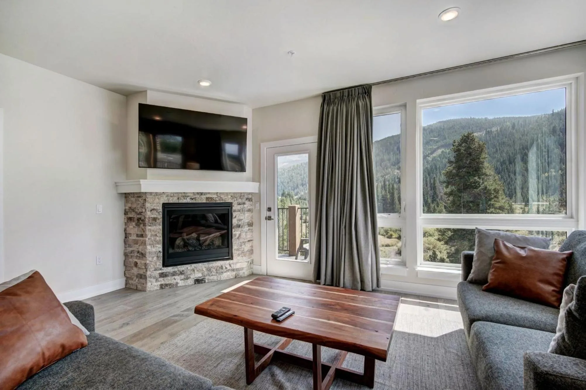 Living room in Clearwater Lofts by Keystone Resort