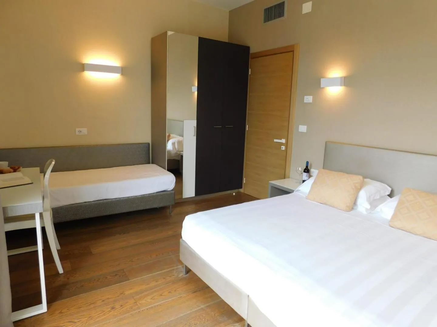 Bed in Hotel Bracciotti