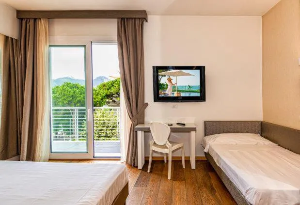 Mountain view, Bed in Hotel Bracciotti