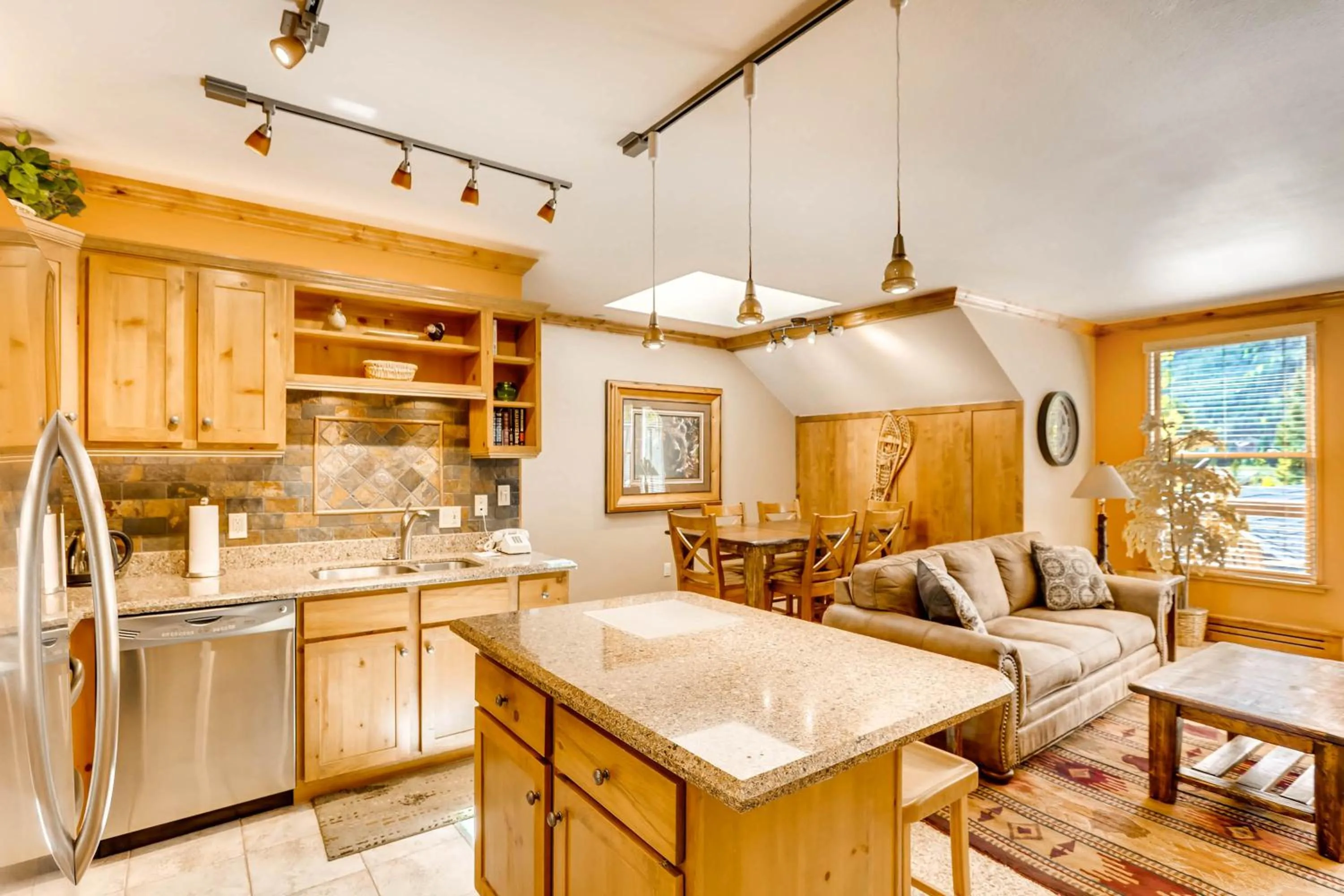 Jackpine & Black Bear Condominiums by Keystone Resort