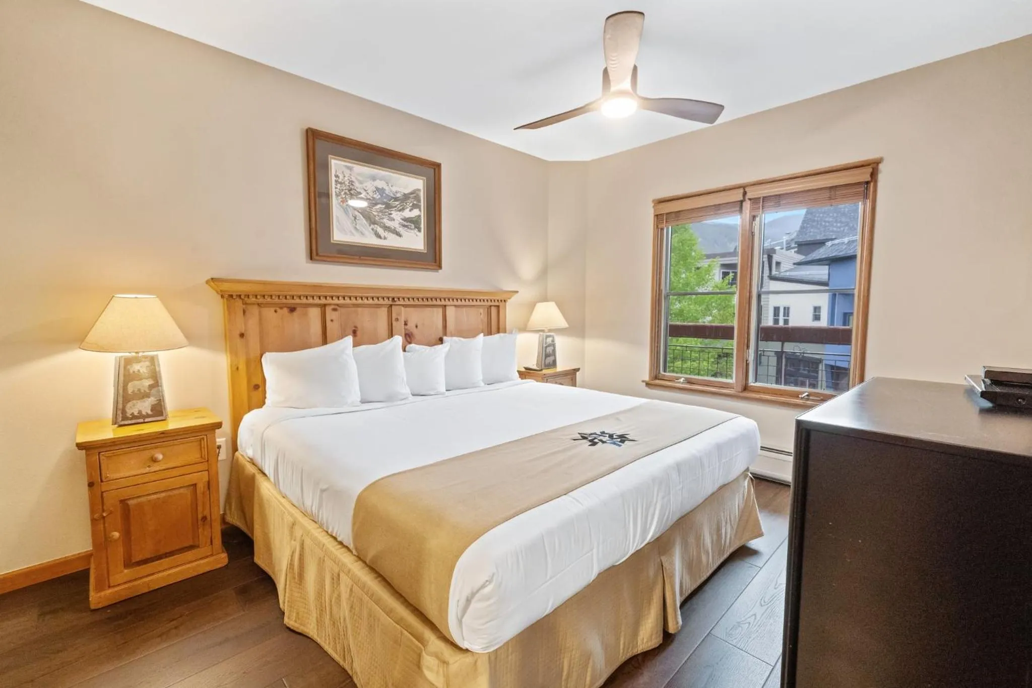 Bedroom, Bed in Jackpine & Black Bear Condominiums by Keystone Resort