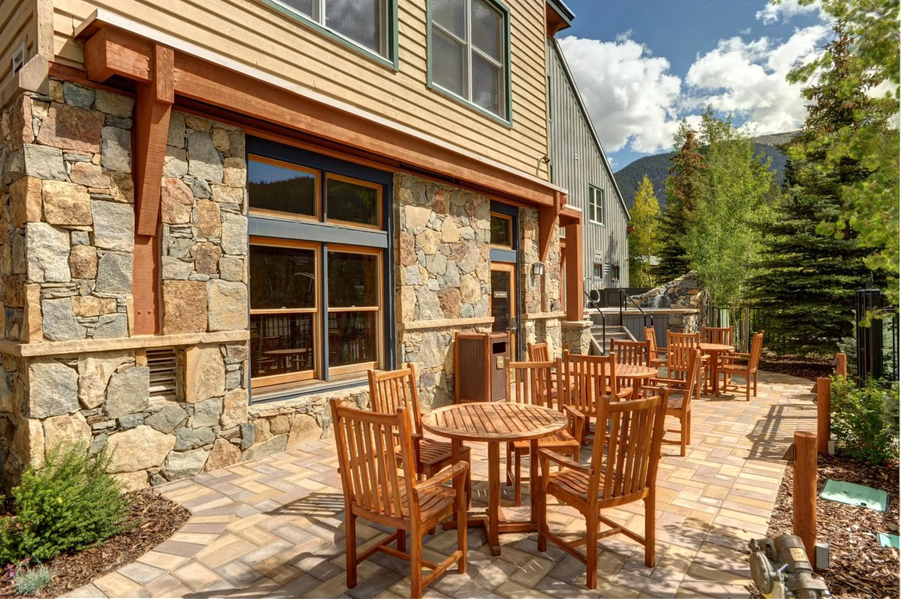Jackpine & Black Bear Condominiums by Keystone Resort