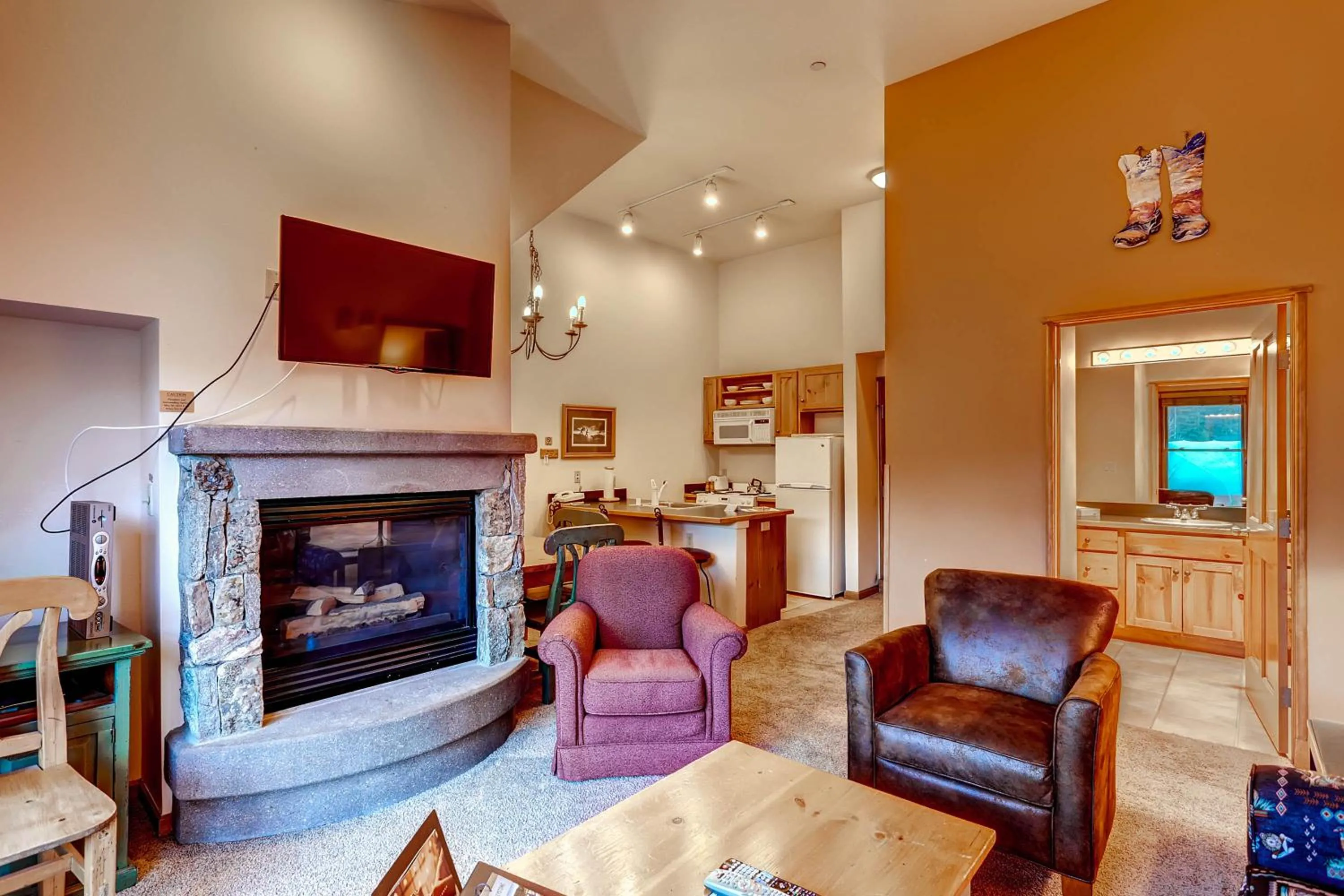 Jackpine & Black Bear Condominiums by Keystone Resort