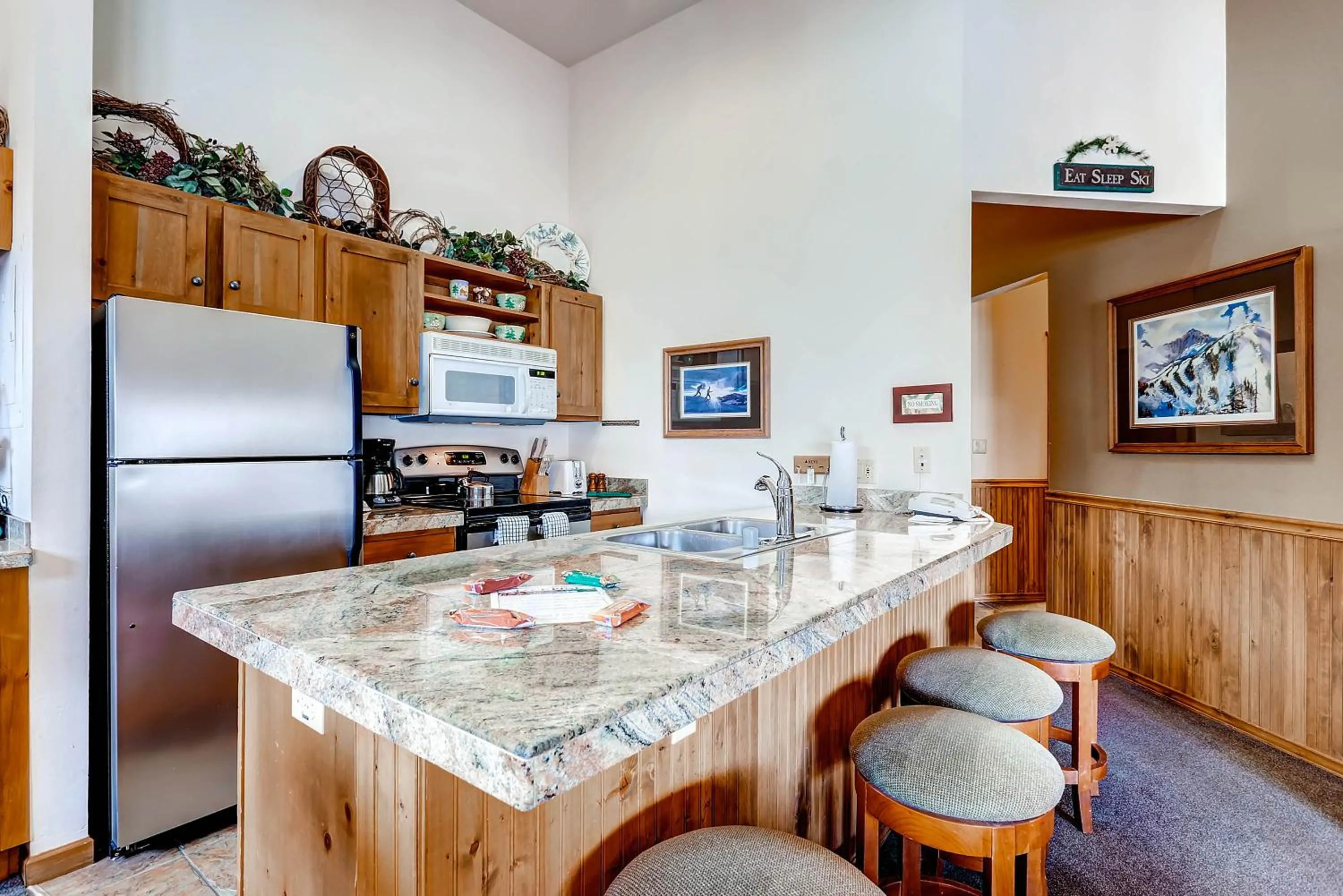 Jackpine & Black Bear Condominiums by Keystone Resort