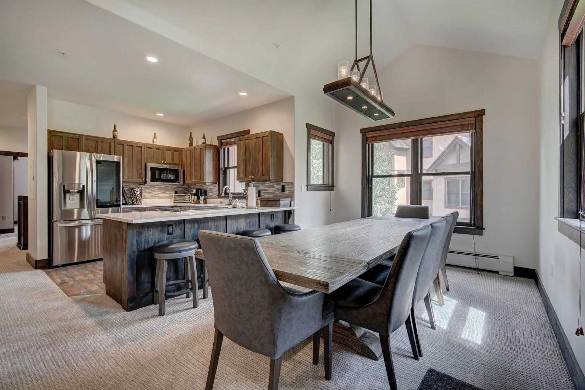 Food and drinks in Red Hawk by Keystone Resort