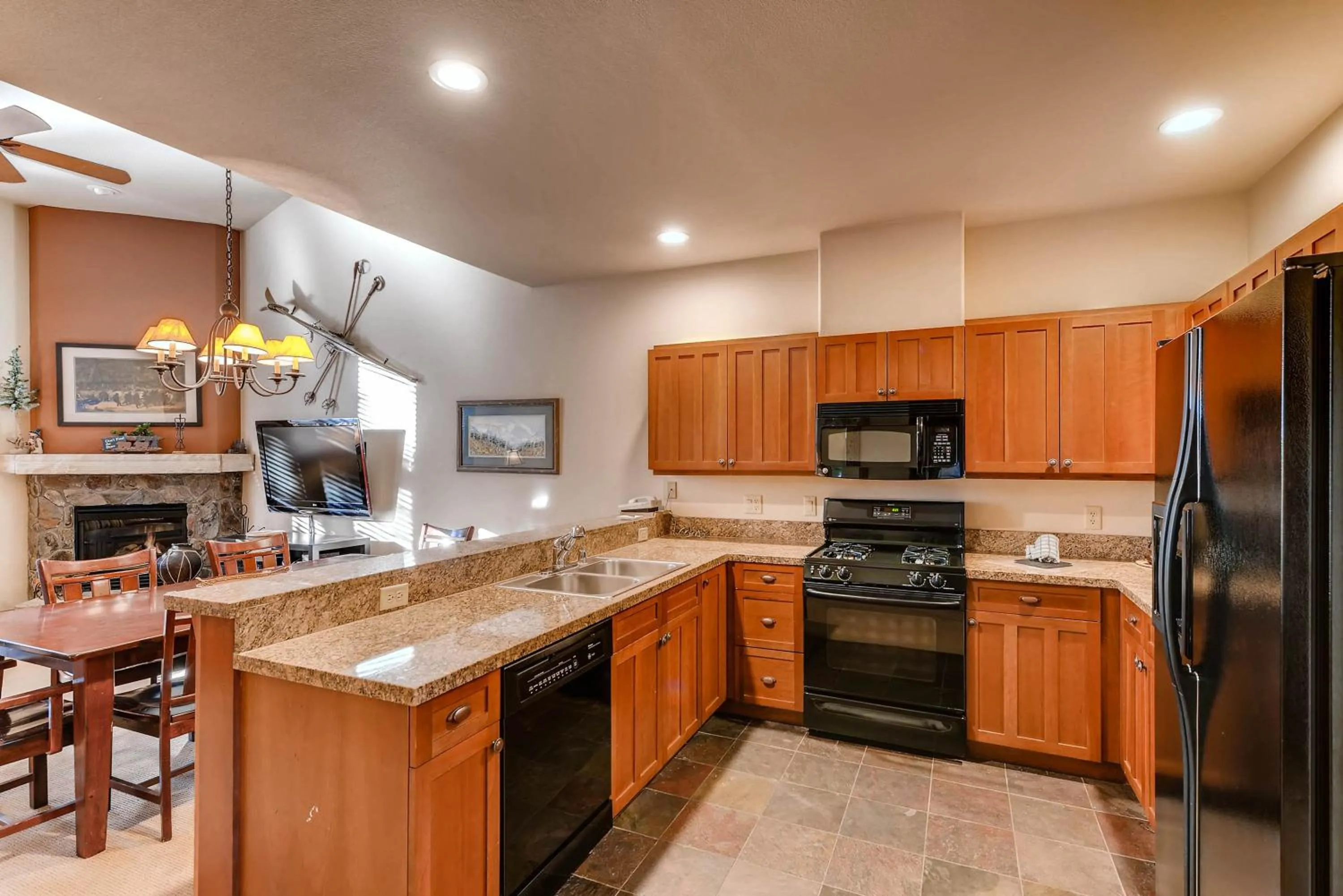 Kitchen or kitchenette in Red Hawk by Keystone Resort